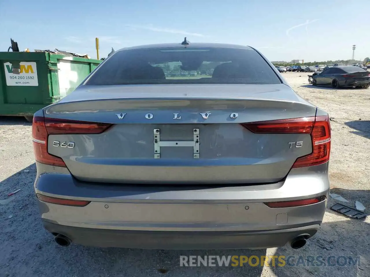 6 Photograph of a damaged car 7JR102FK6LG047944 VOLVO S60 2020