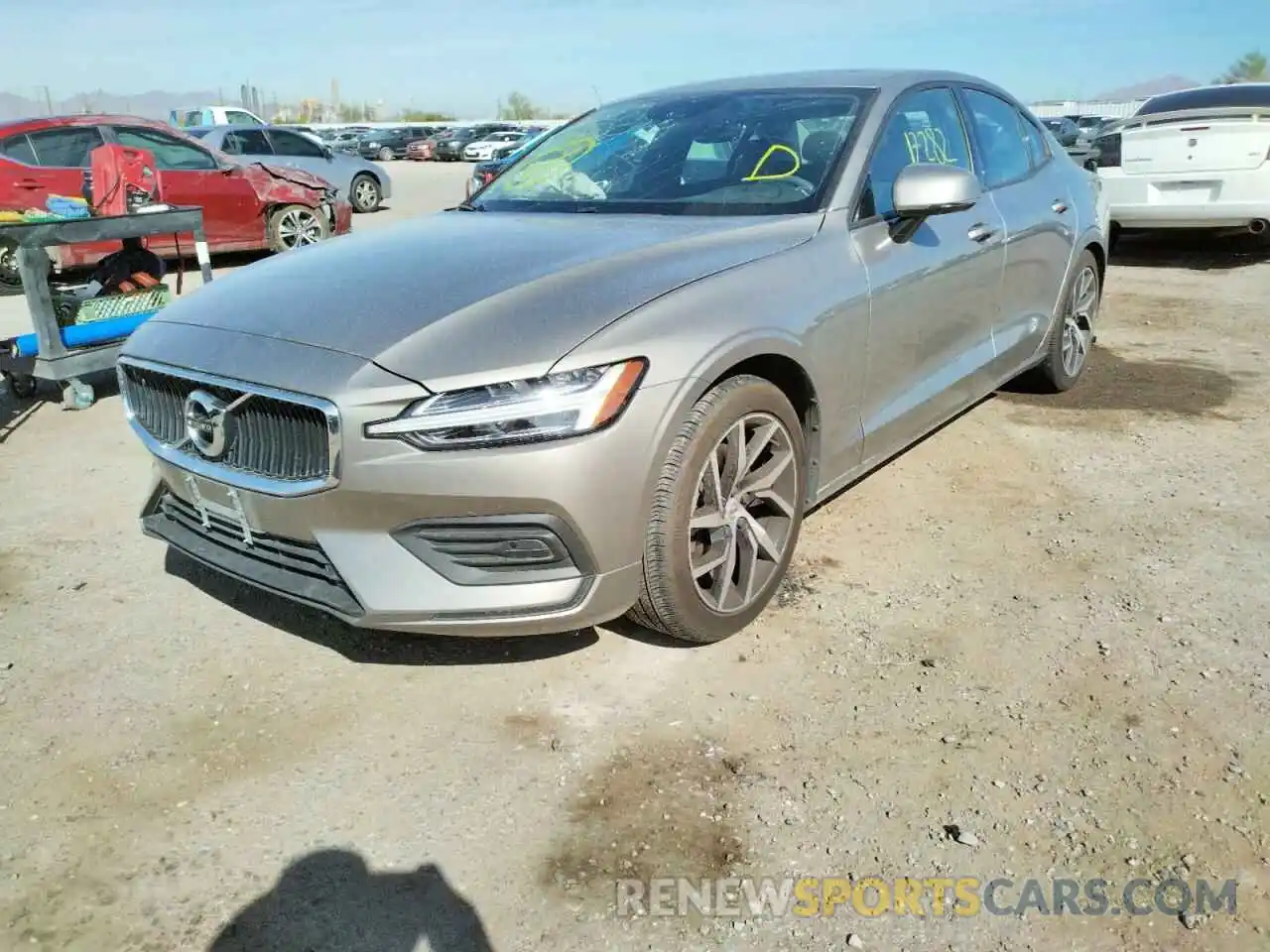 2 Photograph of a damaged car 7JR102FK6LG064145 VOLVO S60 2020