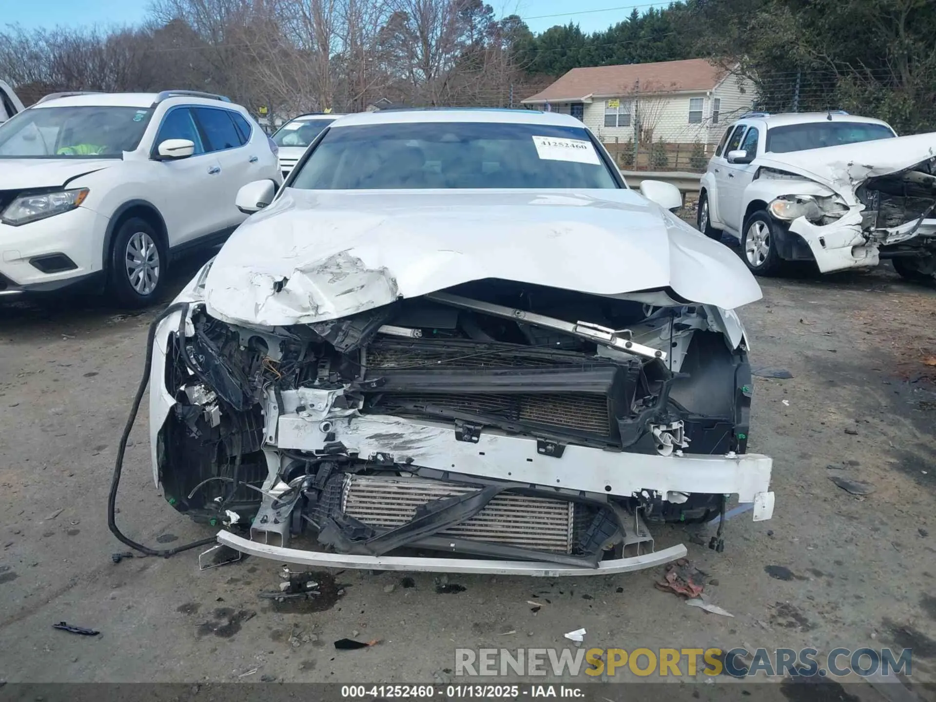 12 Photograph of a damaged car 7JR102FK6LG071869 VOLVO S60 2020