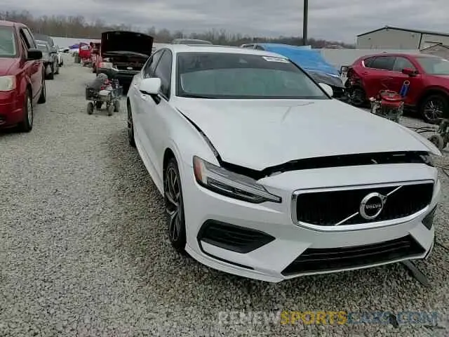 13 Photograph of a damaged car 7JR102FK7LG040680 VOLVO S60 2020