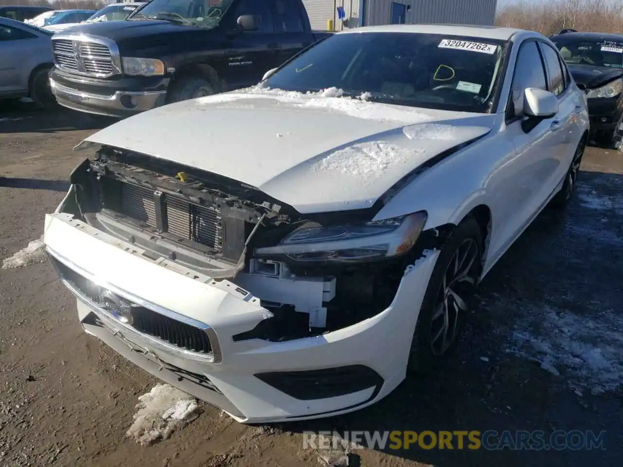 2 Photograph of a damaged car 7JR102FK7LG044289 VOLVO S60 2020