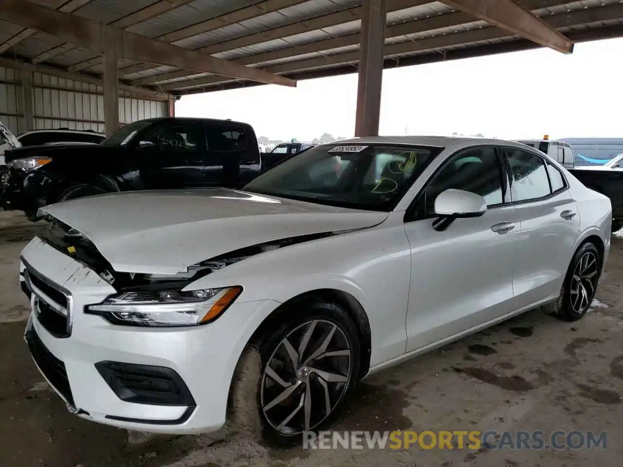 2 Photograph of a damaged car 7JR102FK7LG060735 VOLVO S60 2020