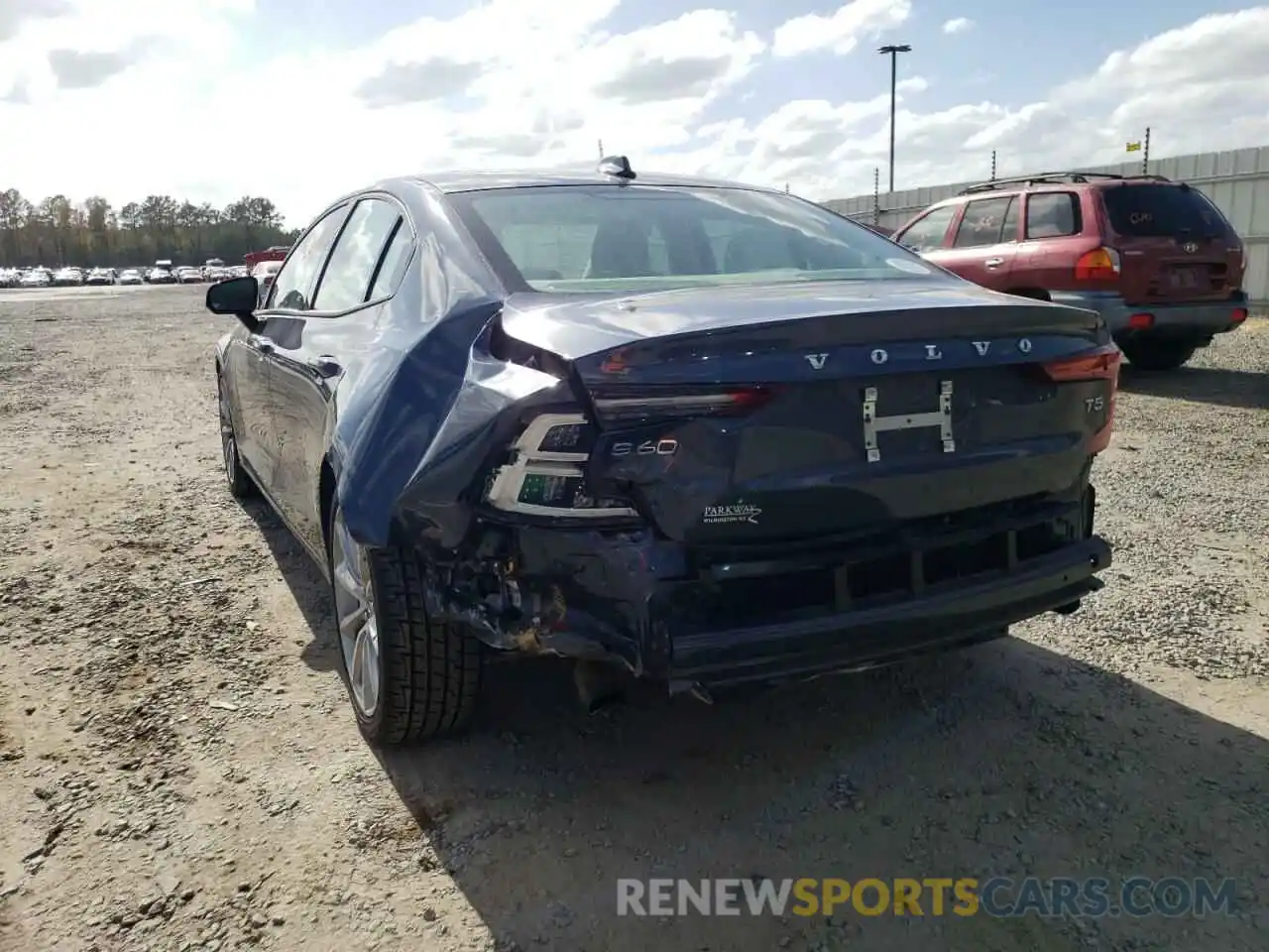 9 Photograph of a damaged car 7JR102FK8LG049386 VOLVO S60 2020