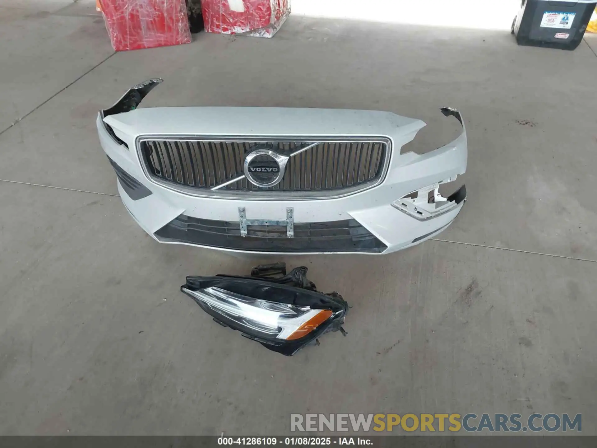 12 Photograph of a damaged car 7JR102FK8LG066432 VOLVO S60 2020