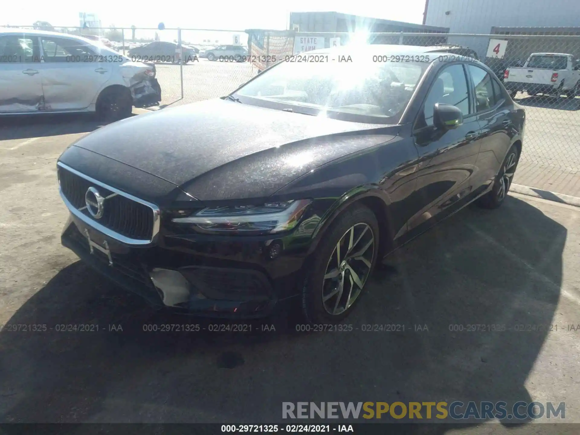 2 Photograph of a damaged car 7JR102FK9LG060719 VOLVO S60 2020