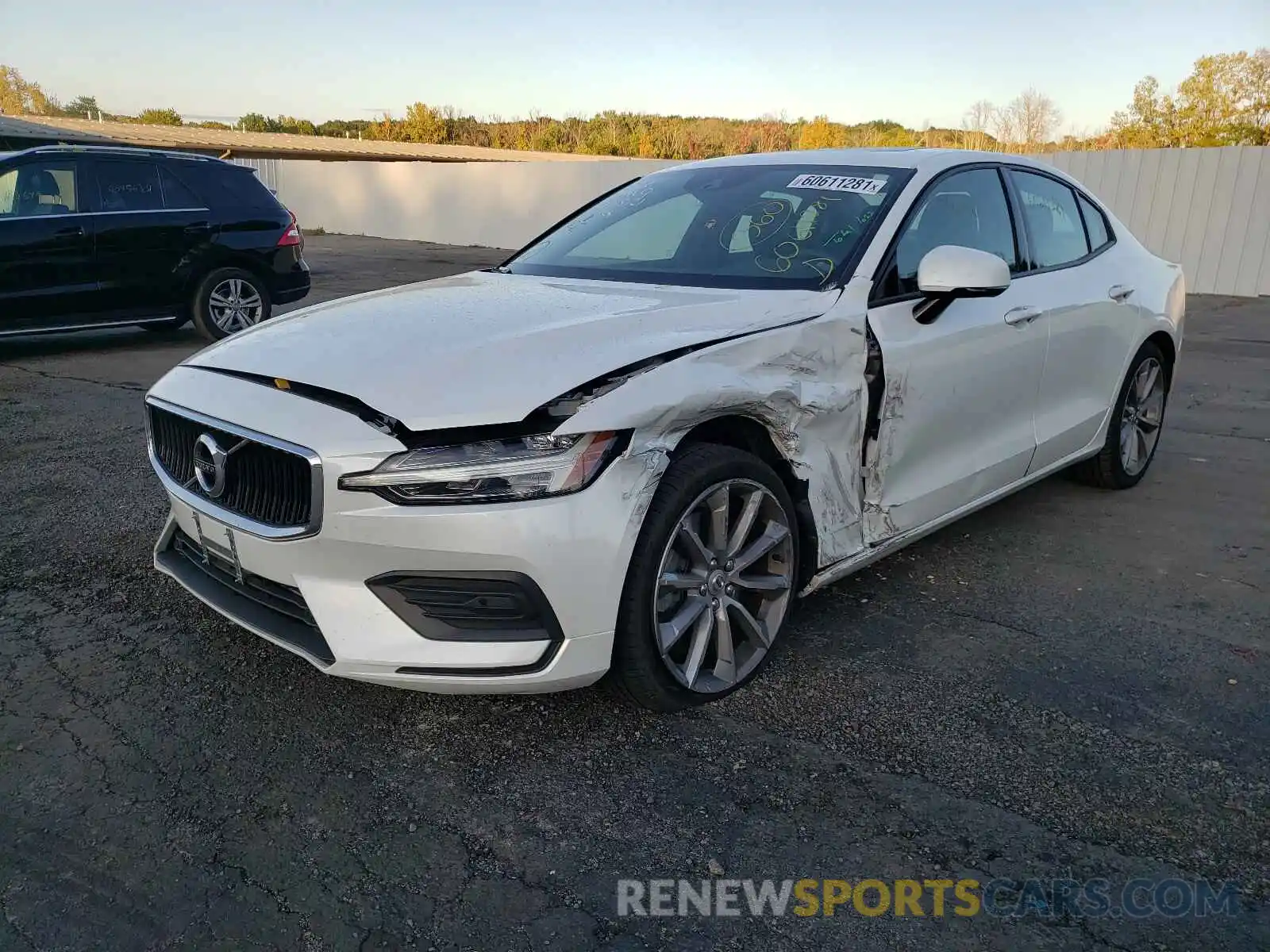 2 Photograph of a damaged car 7JRA22TK3LG042506 VOLVO S60 2020