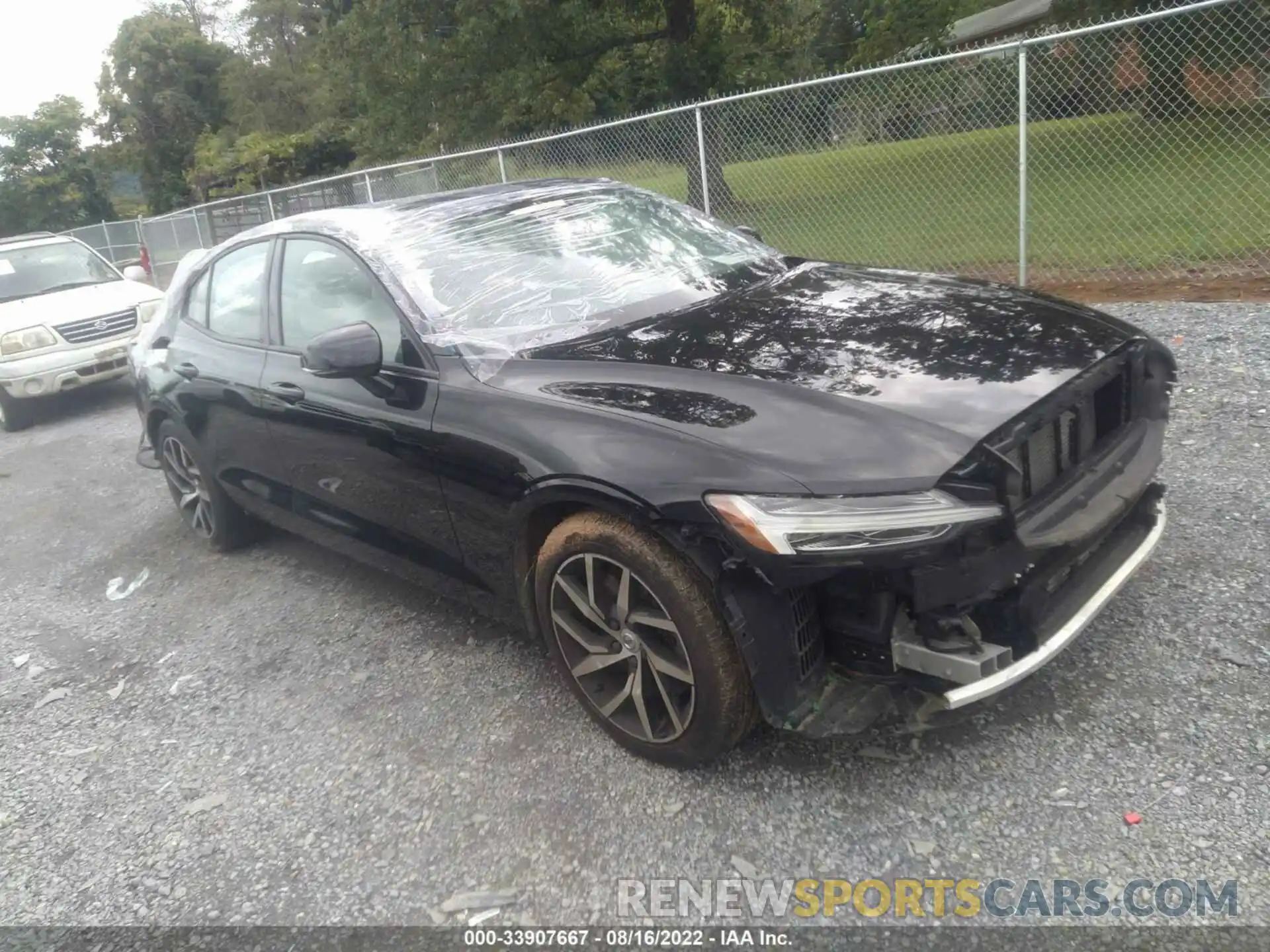 1 Photograph of a damaged car 7JRA22TK3LG057250 VOLVO S60 2020