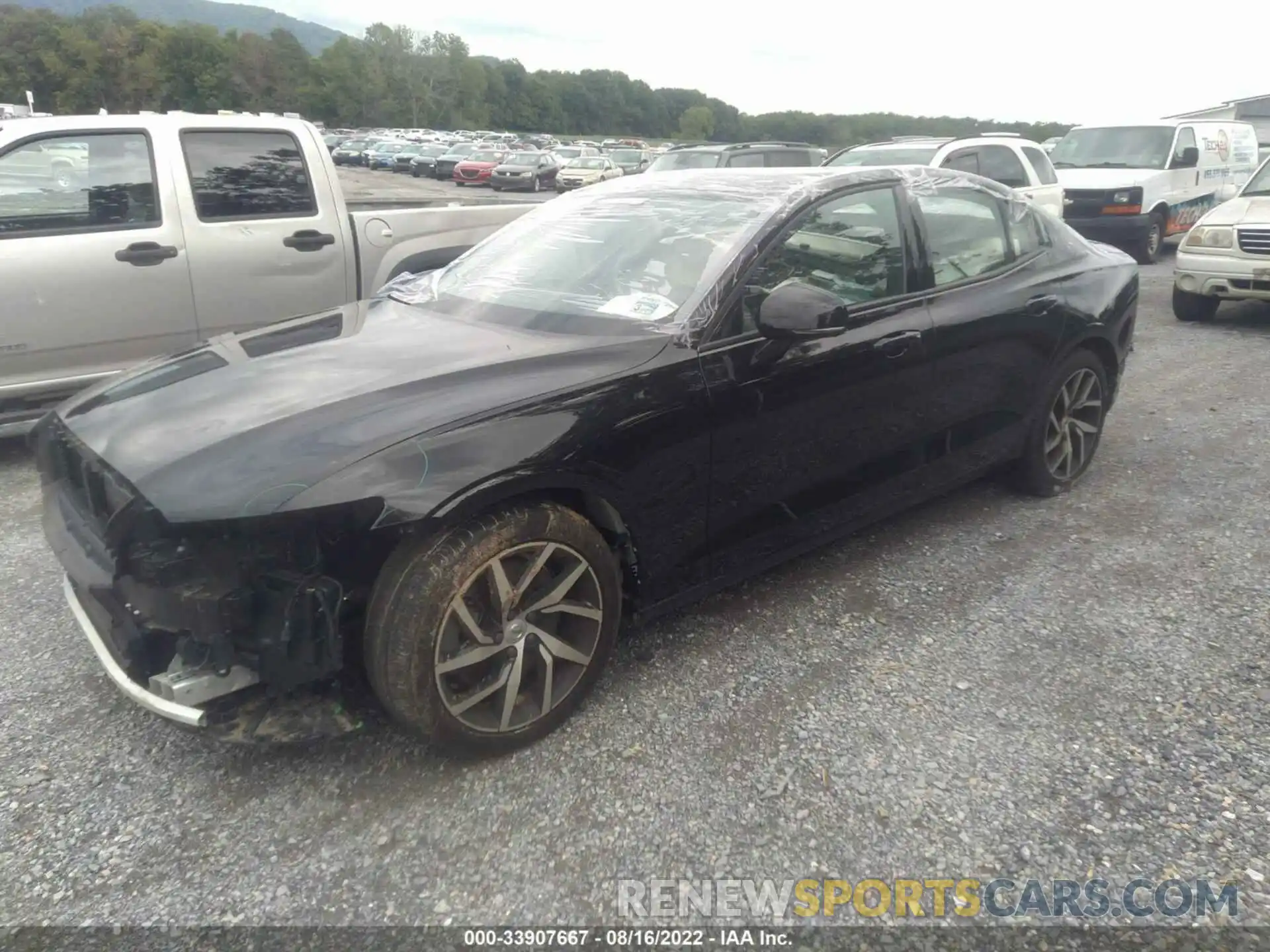 2 Photograph of a damaged car 7JRA22TK3LG057250 VOLVO S60 2020