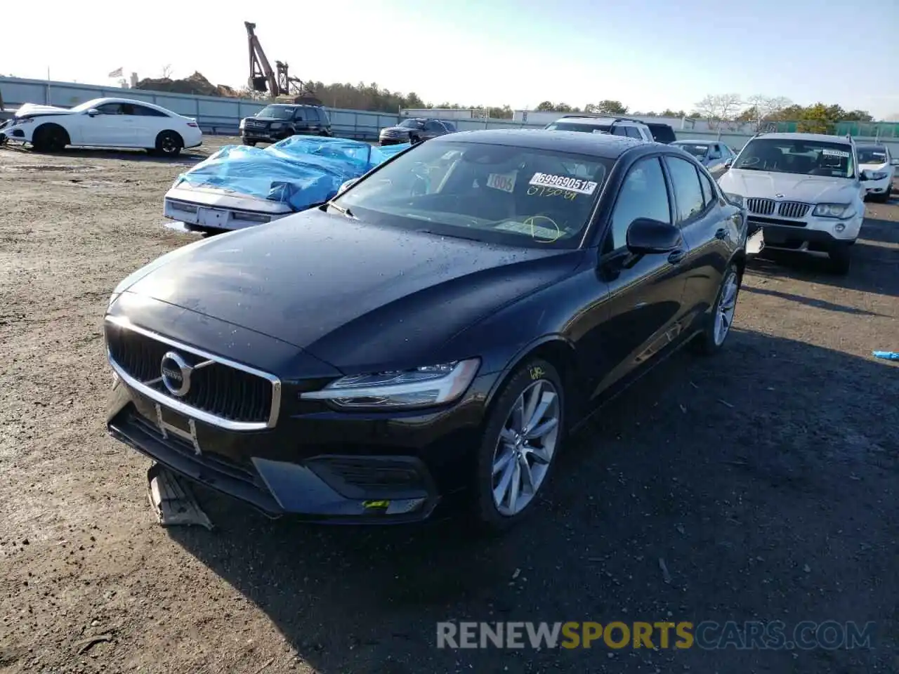 2 Photograph of a damaged car 7JRA22TK3LG073089 VOLVO S60 2020