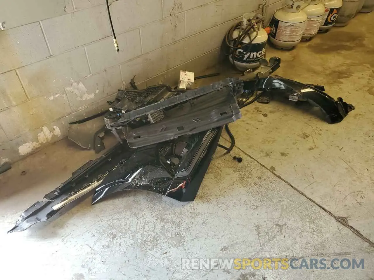 12 Photograph of a damaged car 7JRA22TK4LG065874 VOLVO S60 2020
