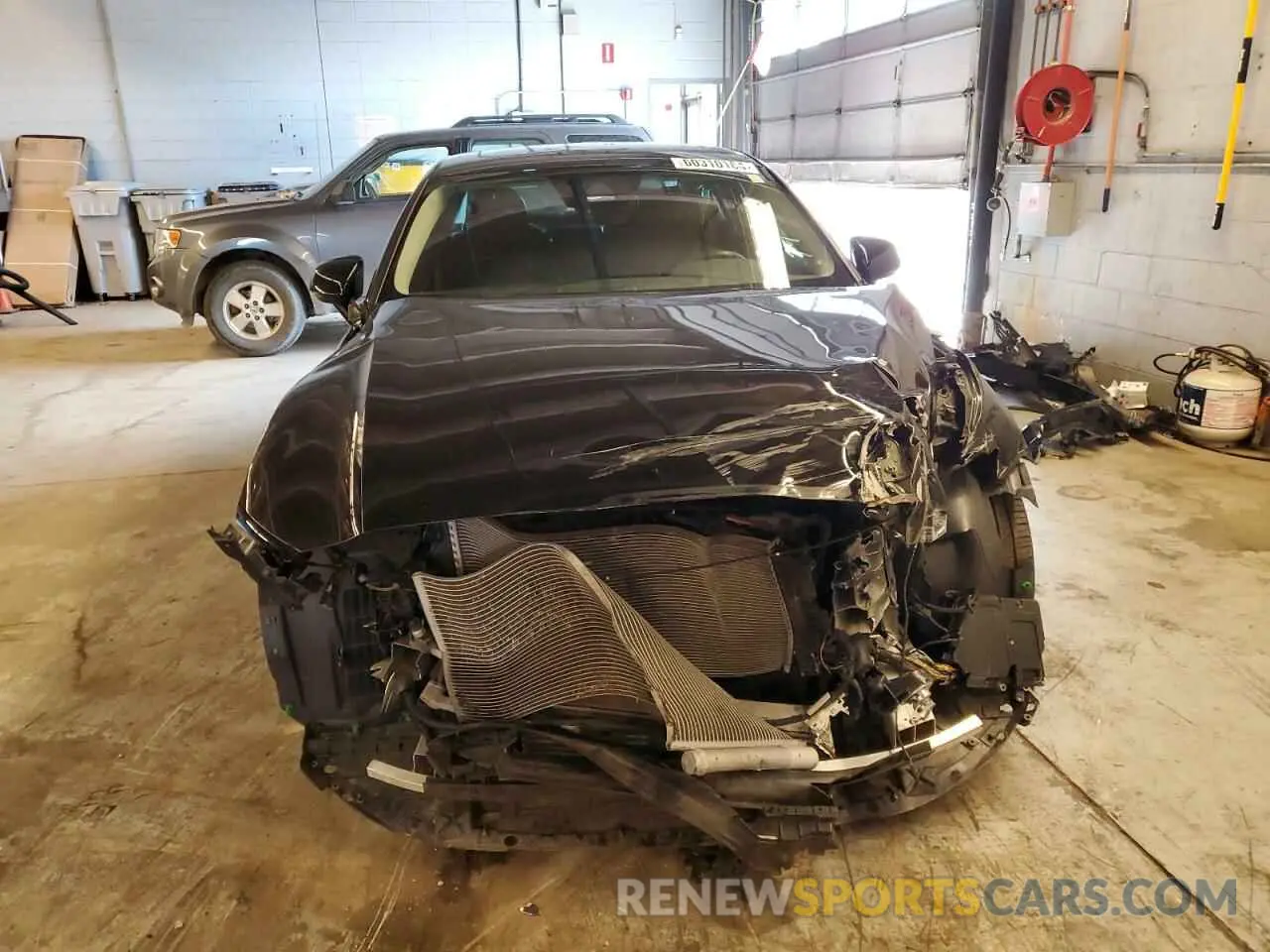 5 Photograph of a damaged car 7JRA22TK4LG065874 VOLVO S60 2020