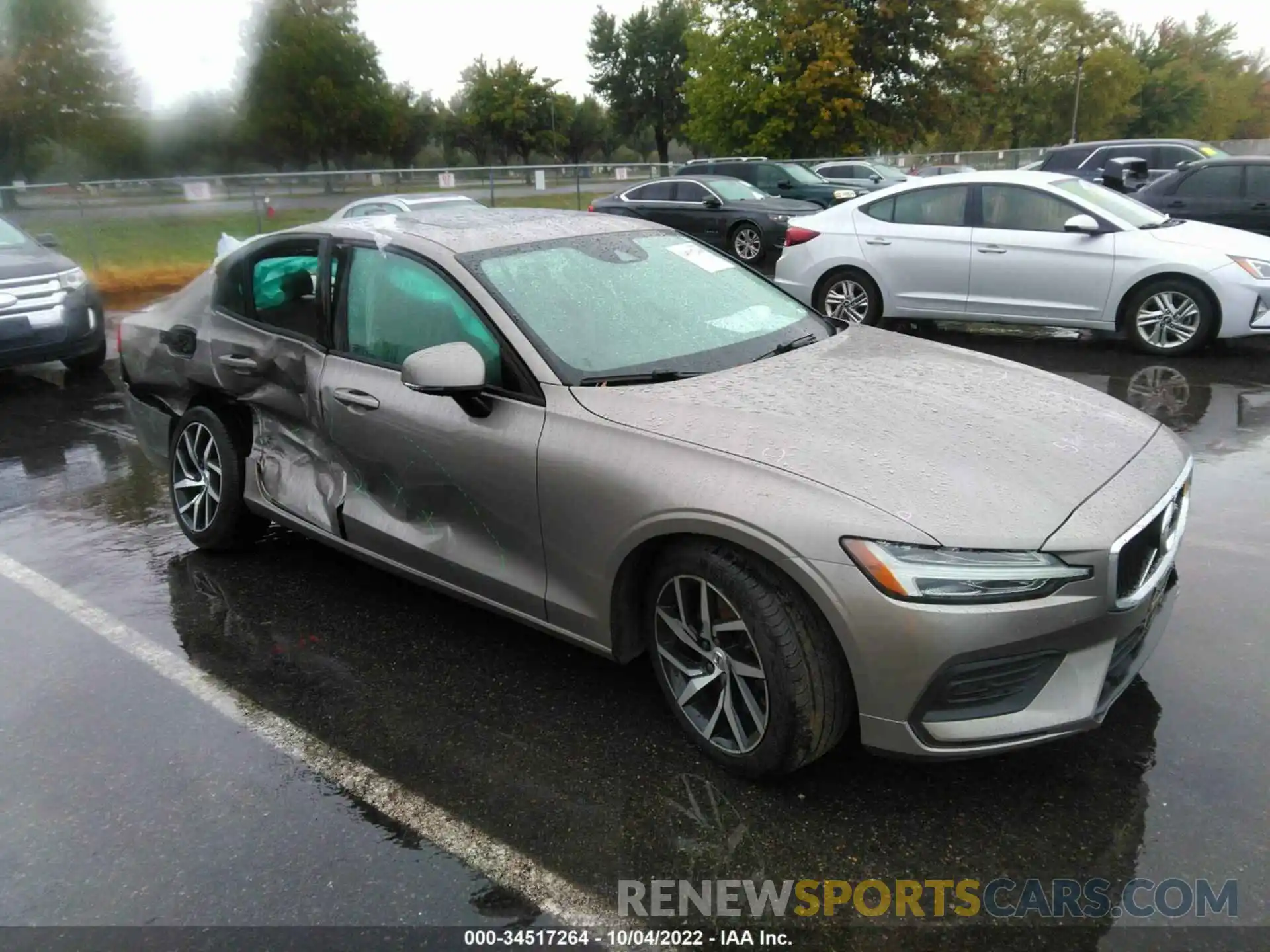 1 Photograph of a damaged car 7JRA22TK5LG038103 VOLVO S60 2020