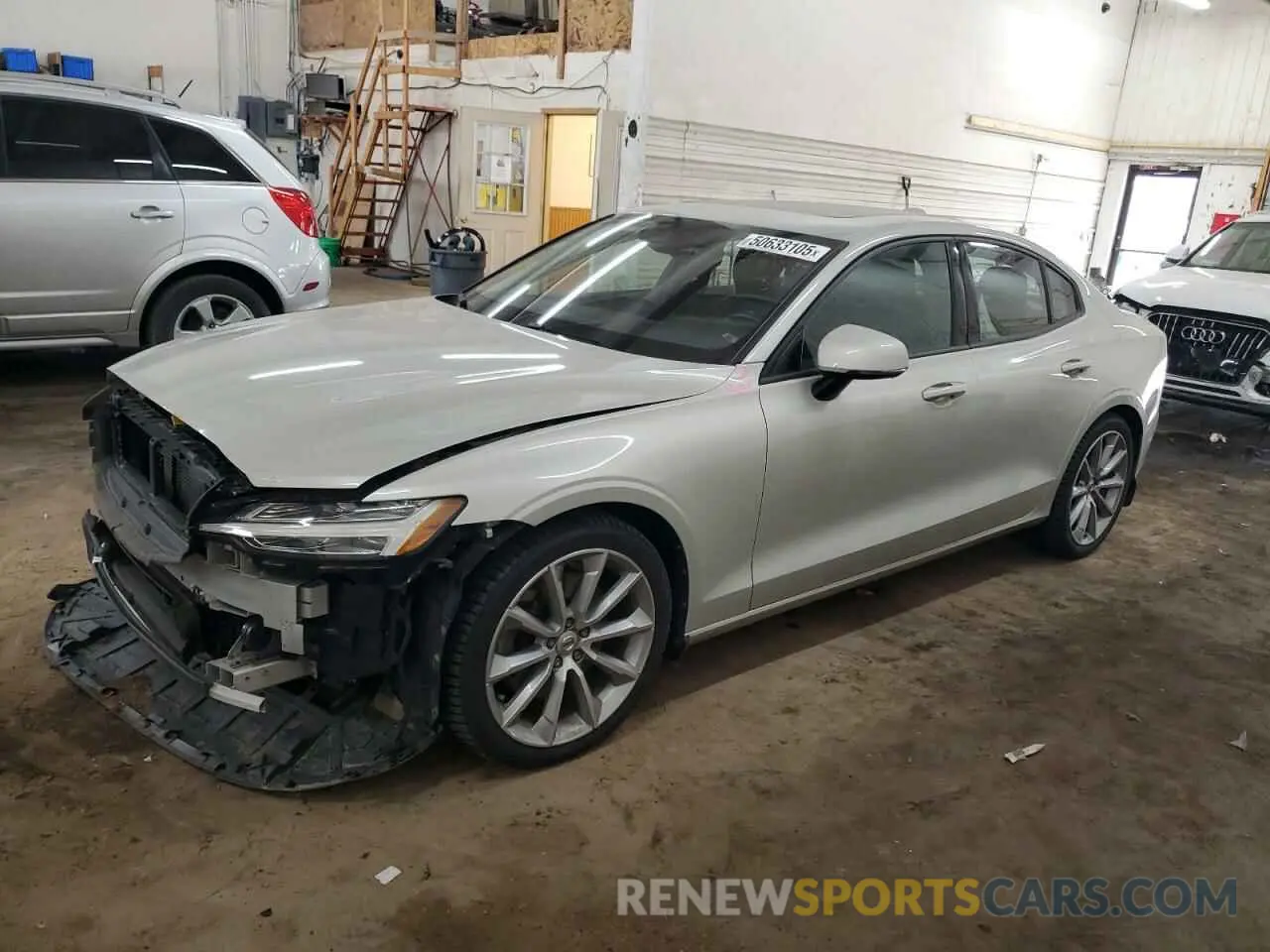 1 Photograph of a damaged car 7JRA22TK5LG066970 VOLVO S60 2020
