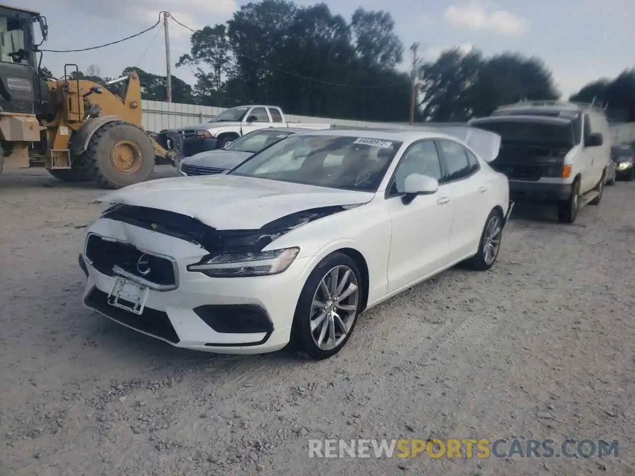 2 Photograph of a damaged car 7JRA22TK6LG030396 VOLVO S60 2020