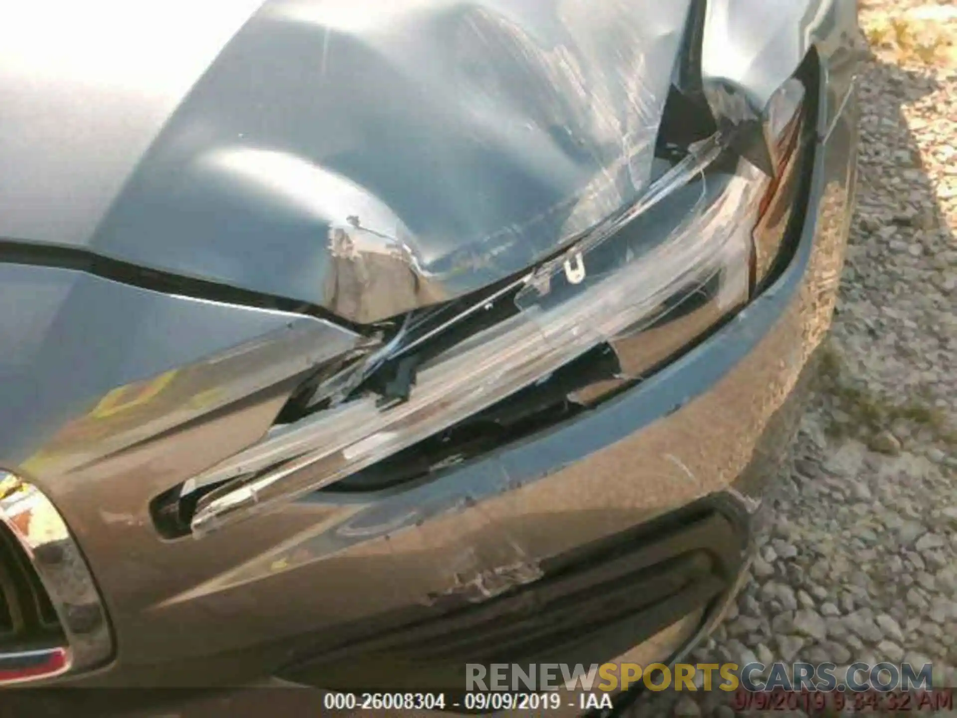 4 Photograph of a damaged car 7JRA22TK6LG033685 VOLVO S60 2020