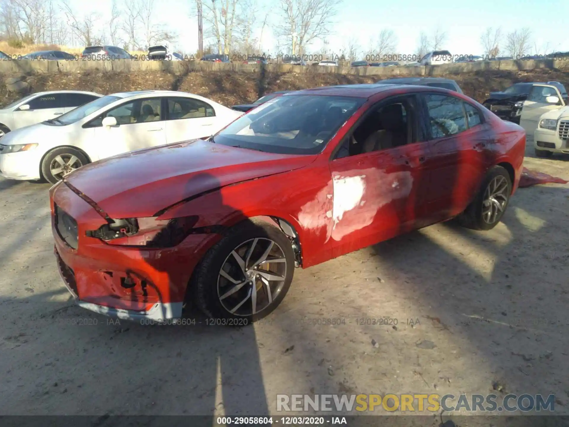 2 Photograph of a damaged car 7JRA22TK7LG045702 VOLVO S60 2020