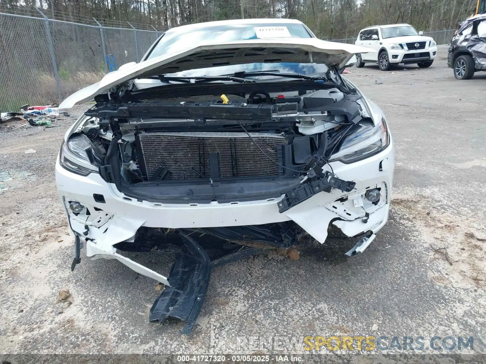 12 Photograph of a damaged car 7JRA22TK7LG057607 VOLVO S60 2020