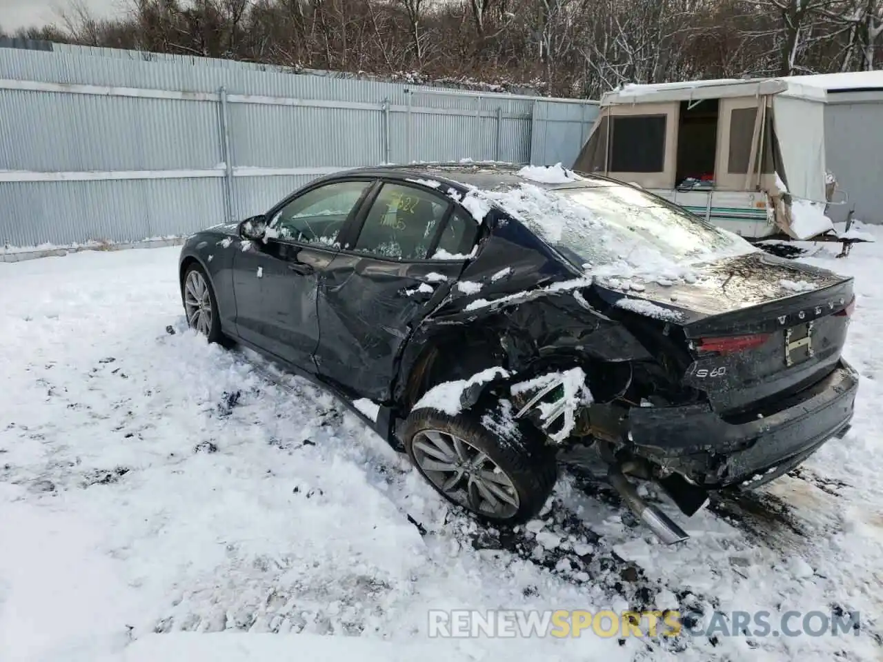 3 Photograph of a damaged car 7JRA22TKXLG057522 VOLVO S60 2020