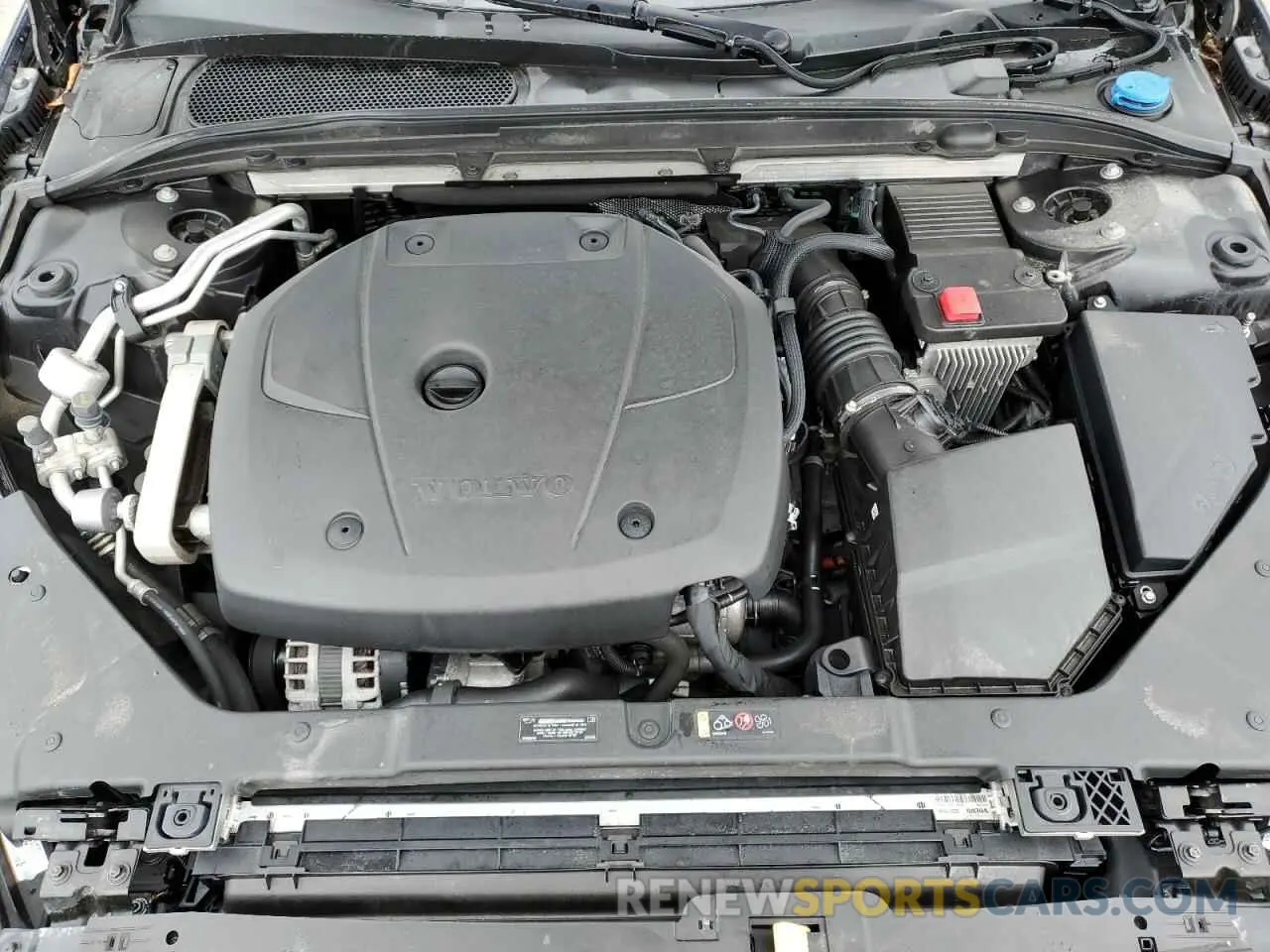 11 Photograph of a damaged car 7JRA22TL0LG046165 VOLVO S60 2020