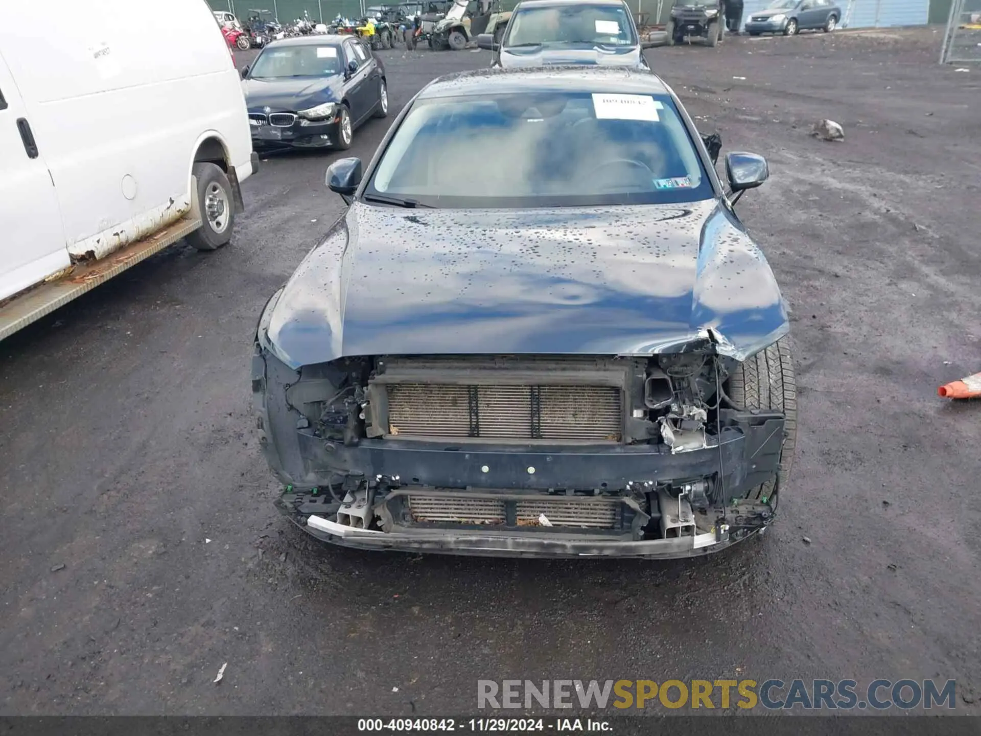12 Photograph of a damaged car 7JRA22TL1LG067350 VOLVO S60 2020