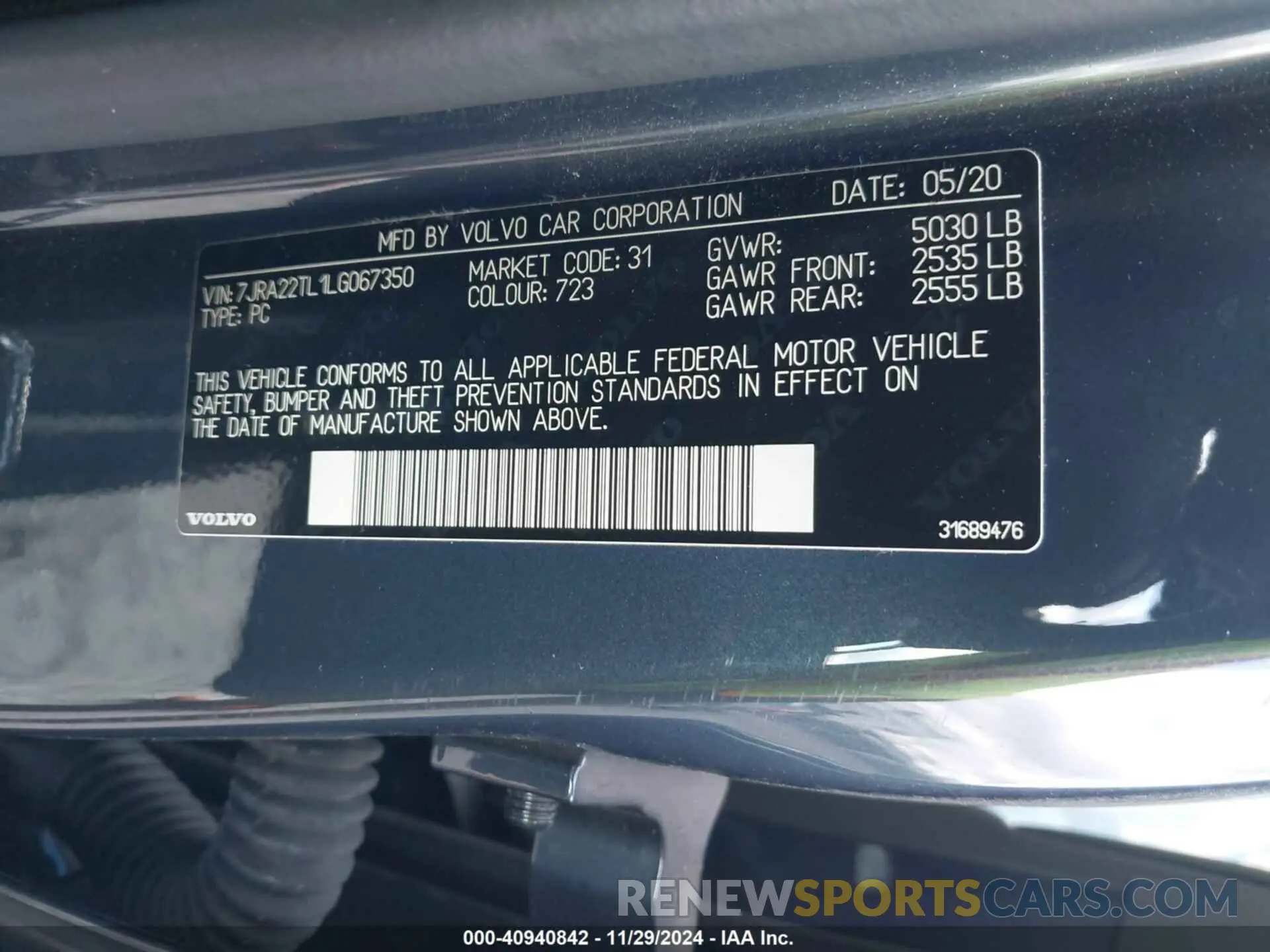 9 Photograph of a damaged car 7JRA22TL1LG067350 VOLVO S60 2020