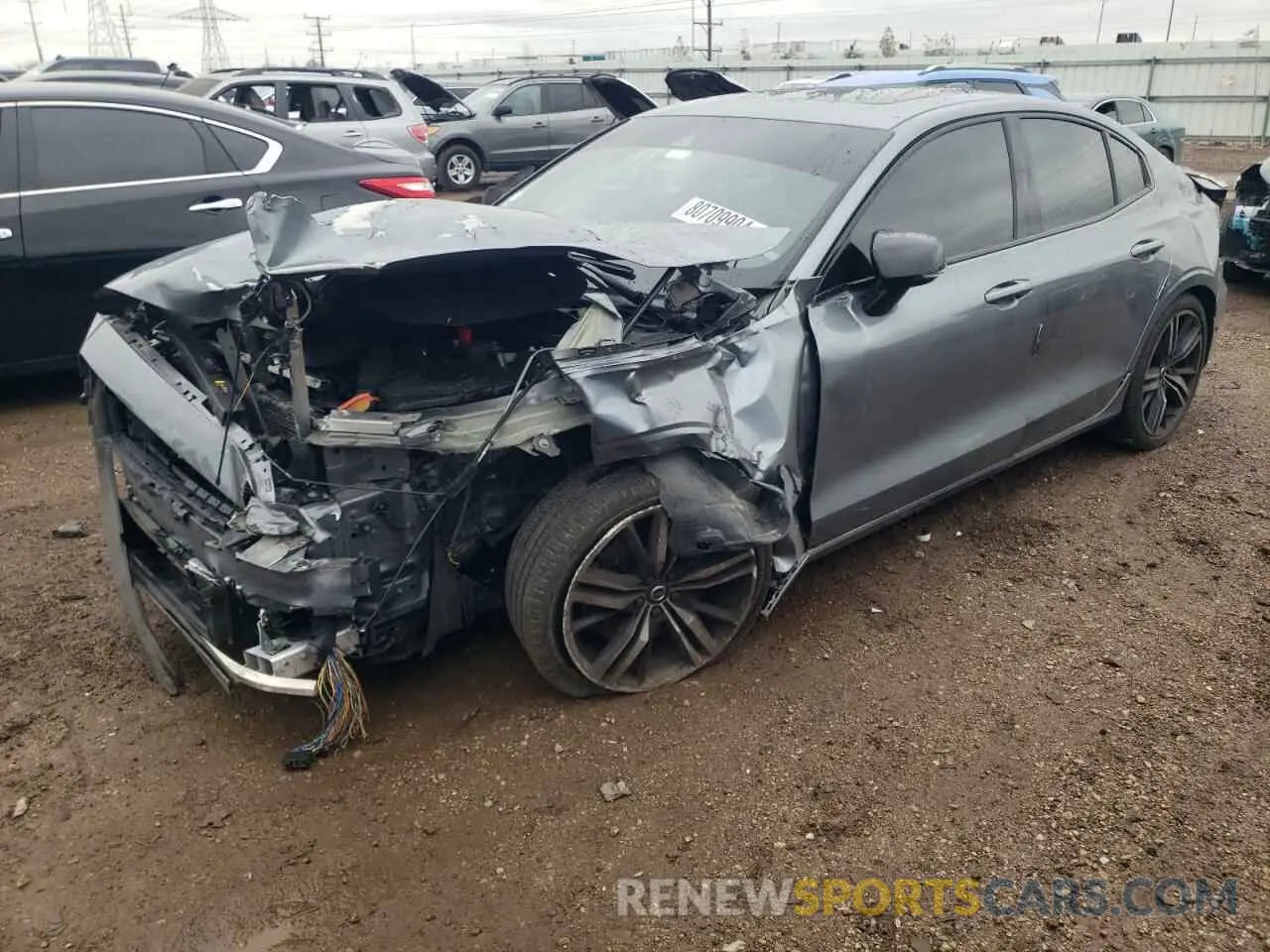 1 Photograph of a damaged car 7JRA22TM4LG032424 VOLVO S60 2020
