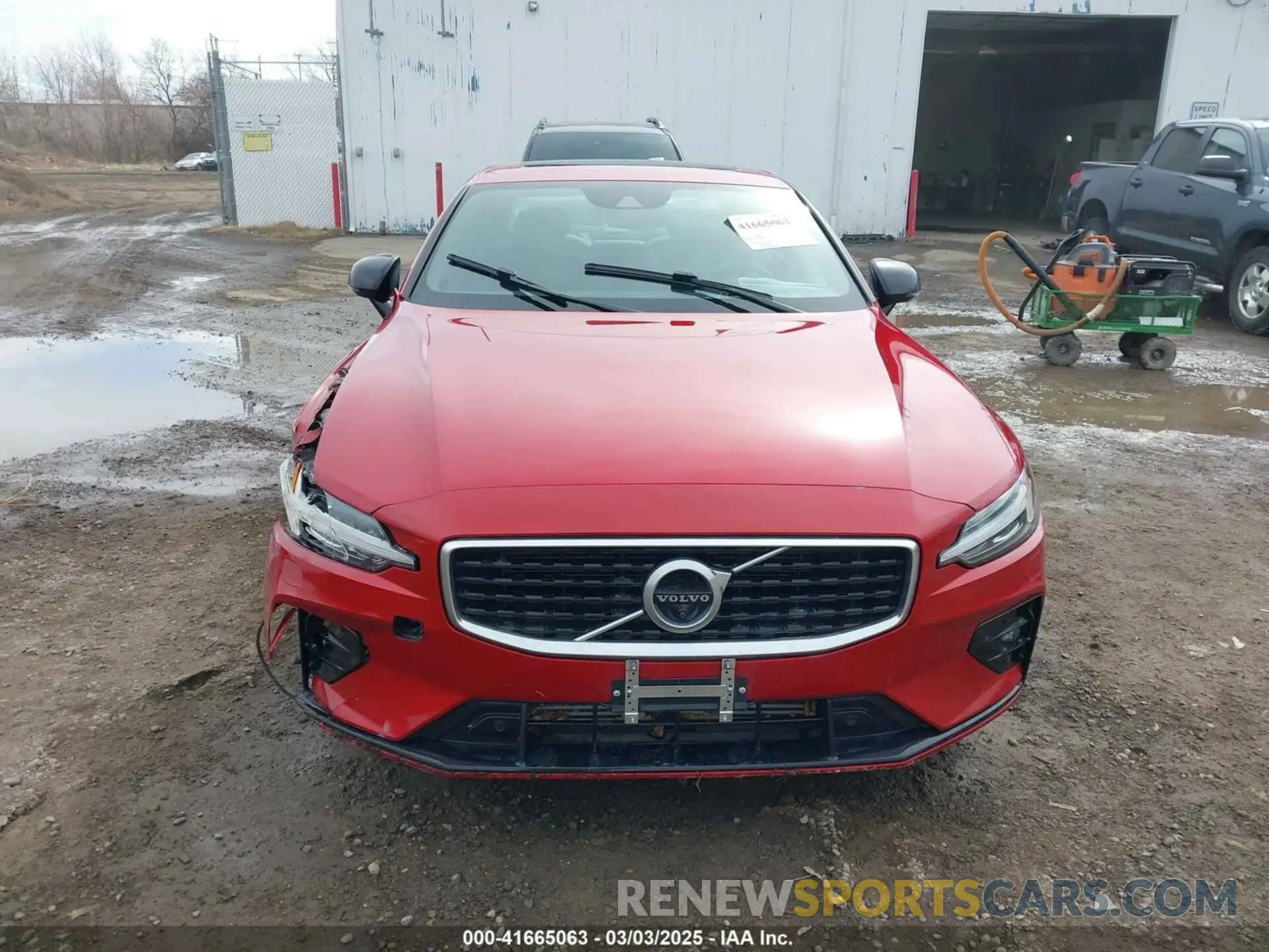 12 Photograph of a damaged car 7JRA22TM8LG039831 VOLVO S60 2020
