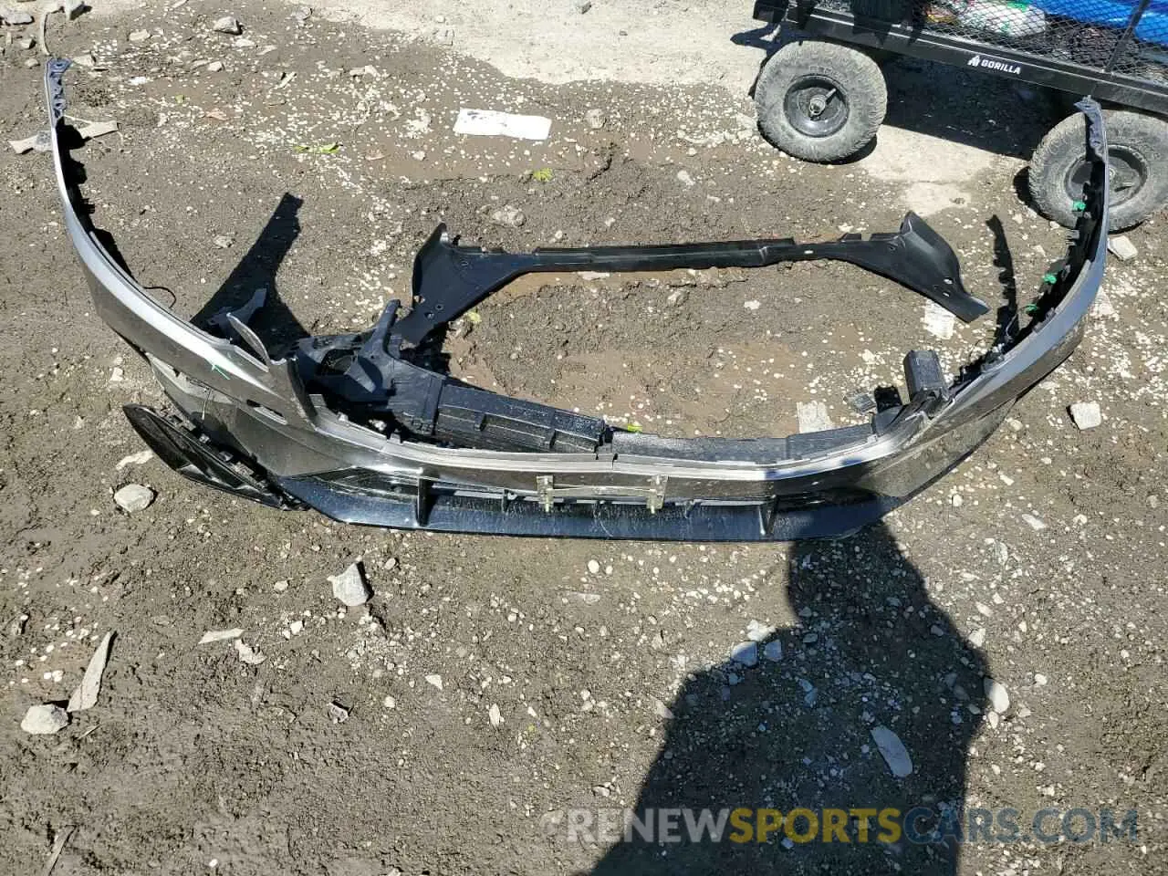 12 Photograph of a damaged car 7JRA22TM8LG057410 VOLVO S60 2020