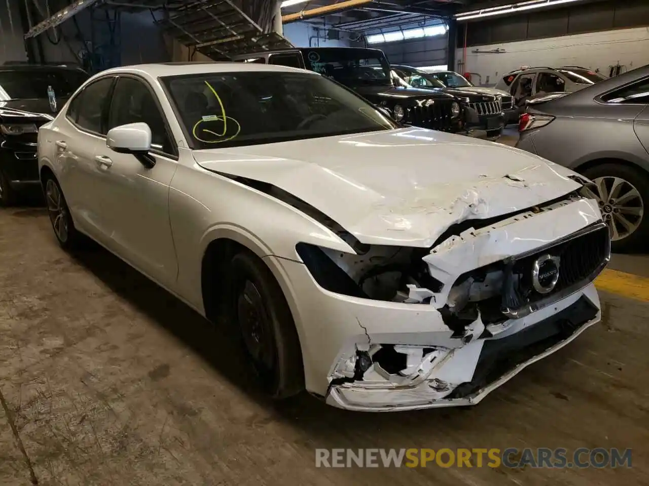 1 Photograph of a damaged car 7JR102FK7MG095079 VOLVO S60 2021