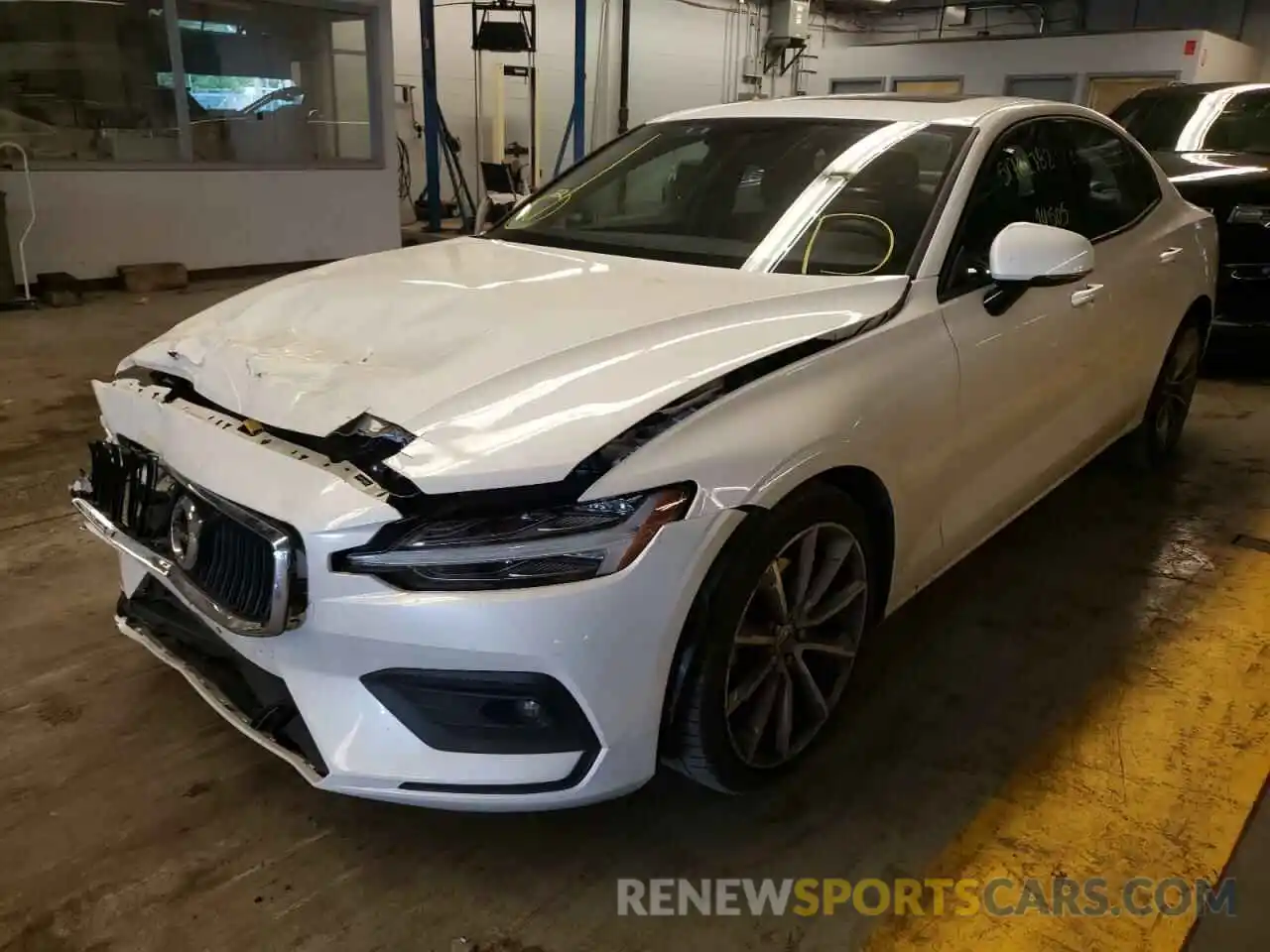 2 Photograph of a damaged car 7JR102FK7MG095079 VOLVO S60 2021