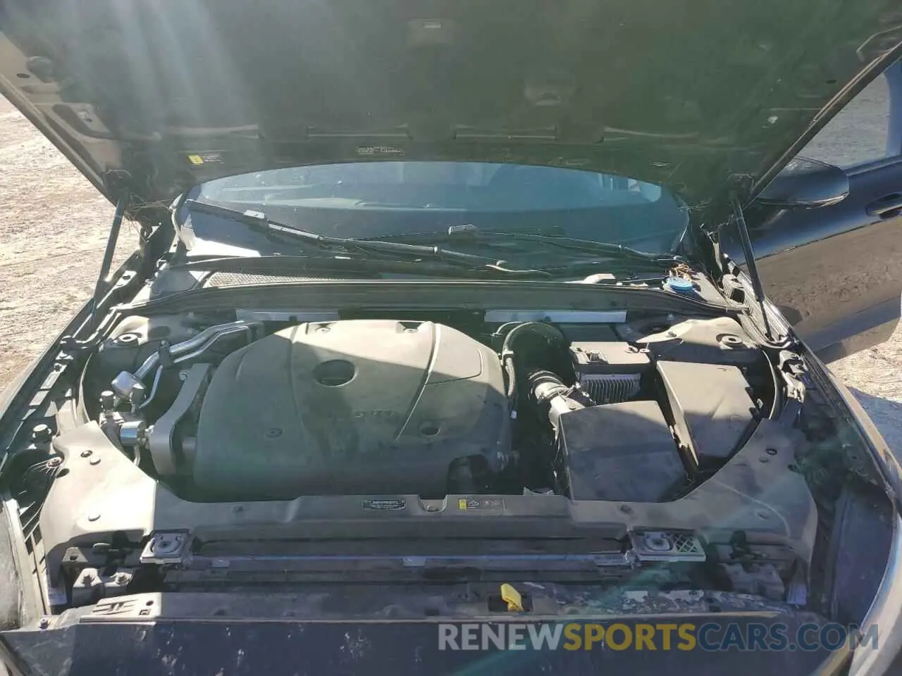 11 Photograph of a damaged car 7JR102FK8MG094040 VOLVO S60 2021