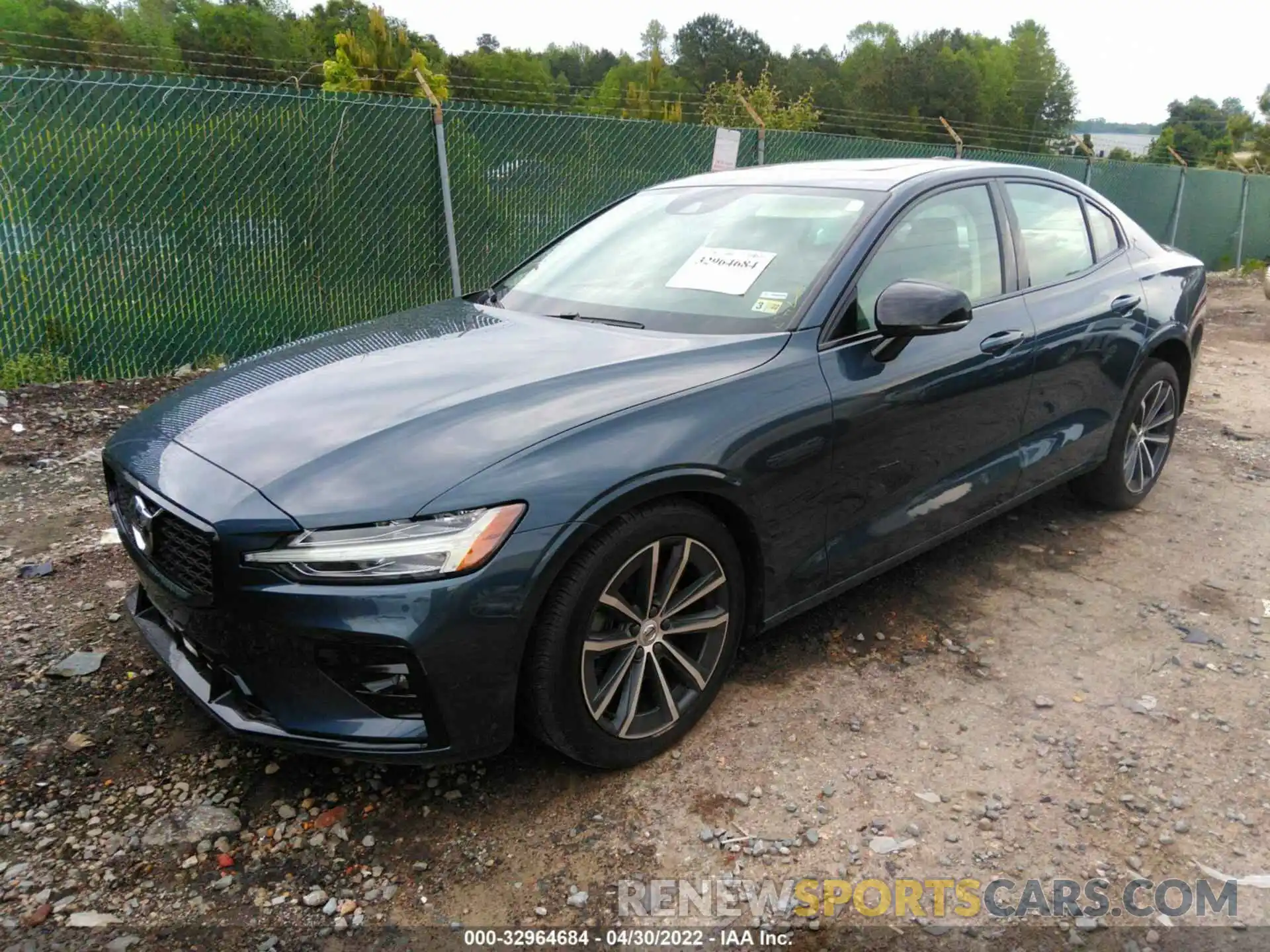 2 Photograph of a damaged car 7JR102FZ1MG118546 VOLVO S60 2021