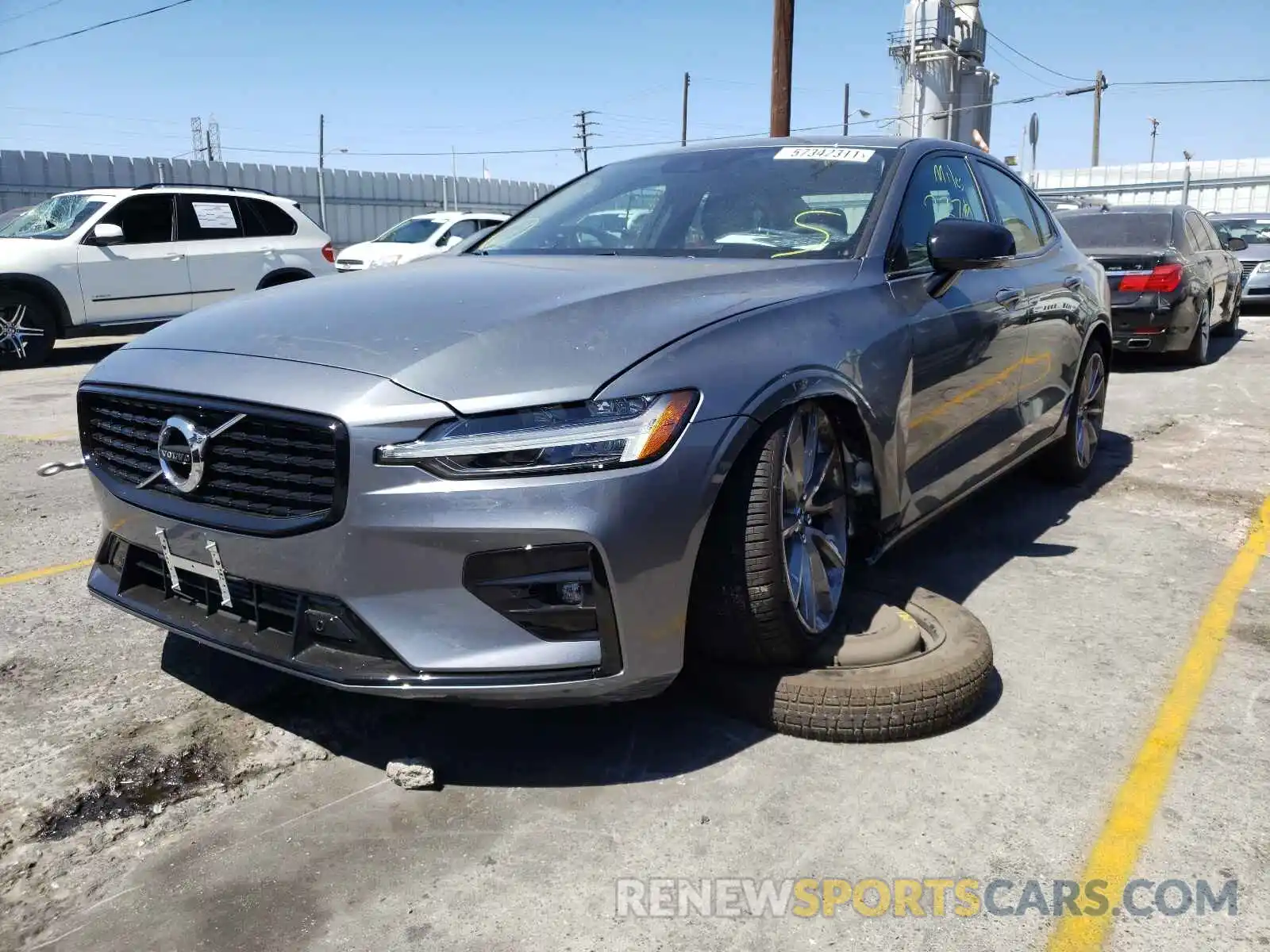 2 Photograph of a damaged car 7JR102FZ5MG118694 VOLVO S60 2021