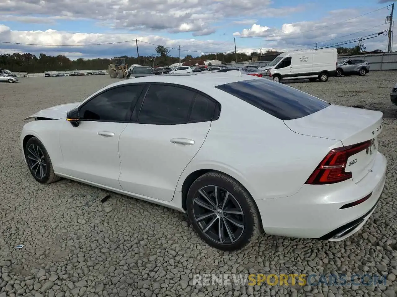 2 Photograph of a damaged car 7JR102FZ8MG122870 VOLVO S60 2021