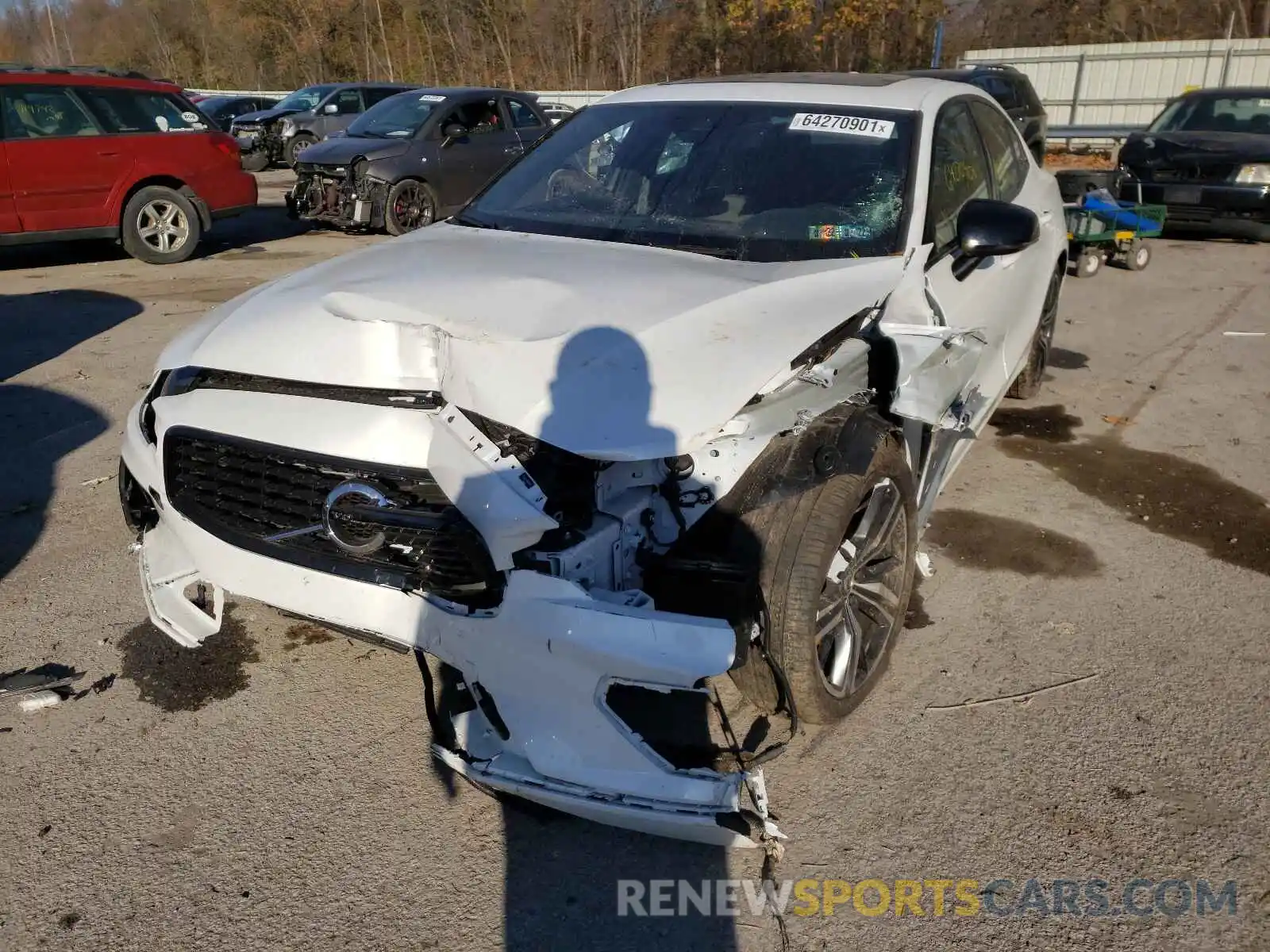 2 Photograph of a damaged car 7JR102TM3MG119609 VOLVO S60 2021