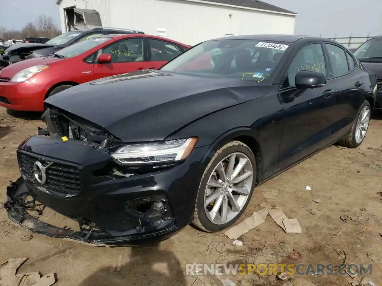 2 Photograph of a damaged car 7JR102TZ0MG113245 VOLVO S60 2021