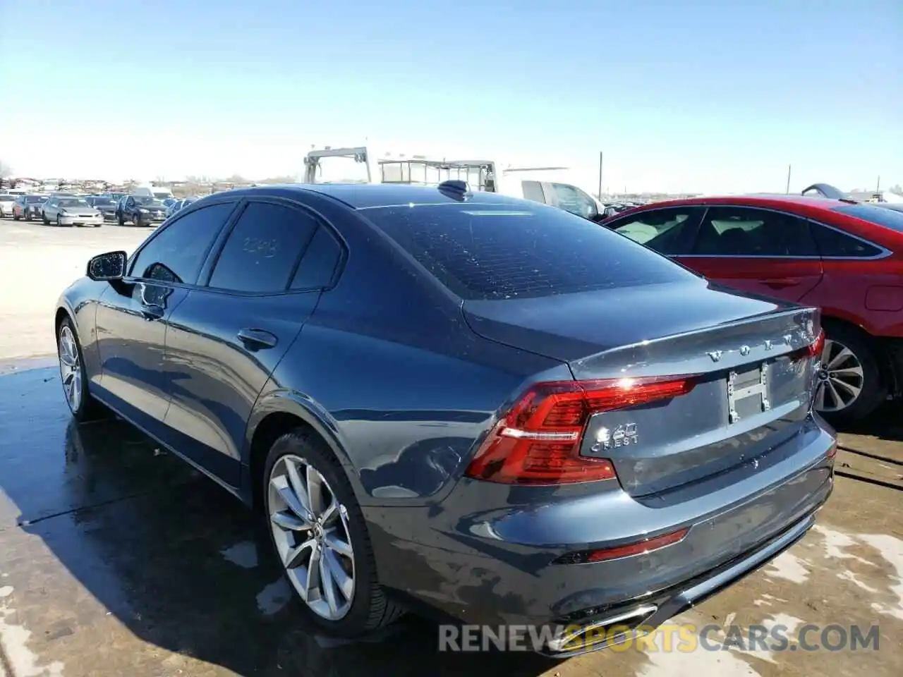 3 Photograph of a damaged car 7JR102TZ1MG103615 VOLVO S60 2021