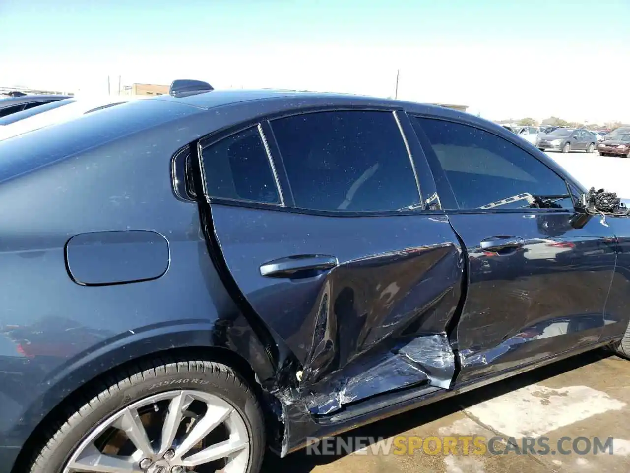 9 Photograph of a damaged car 7JR102TZ1MG103615 VOLVO S60 2021