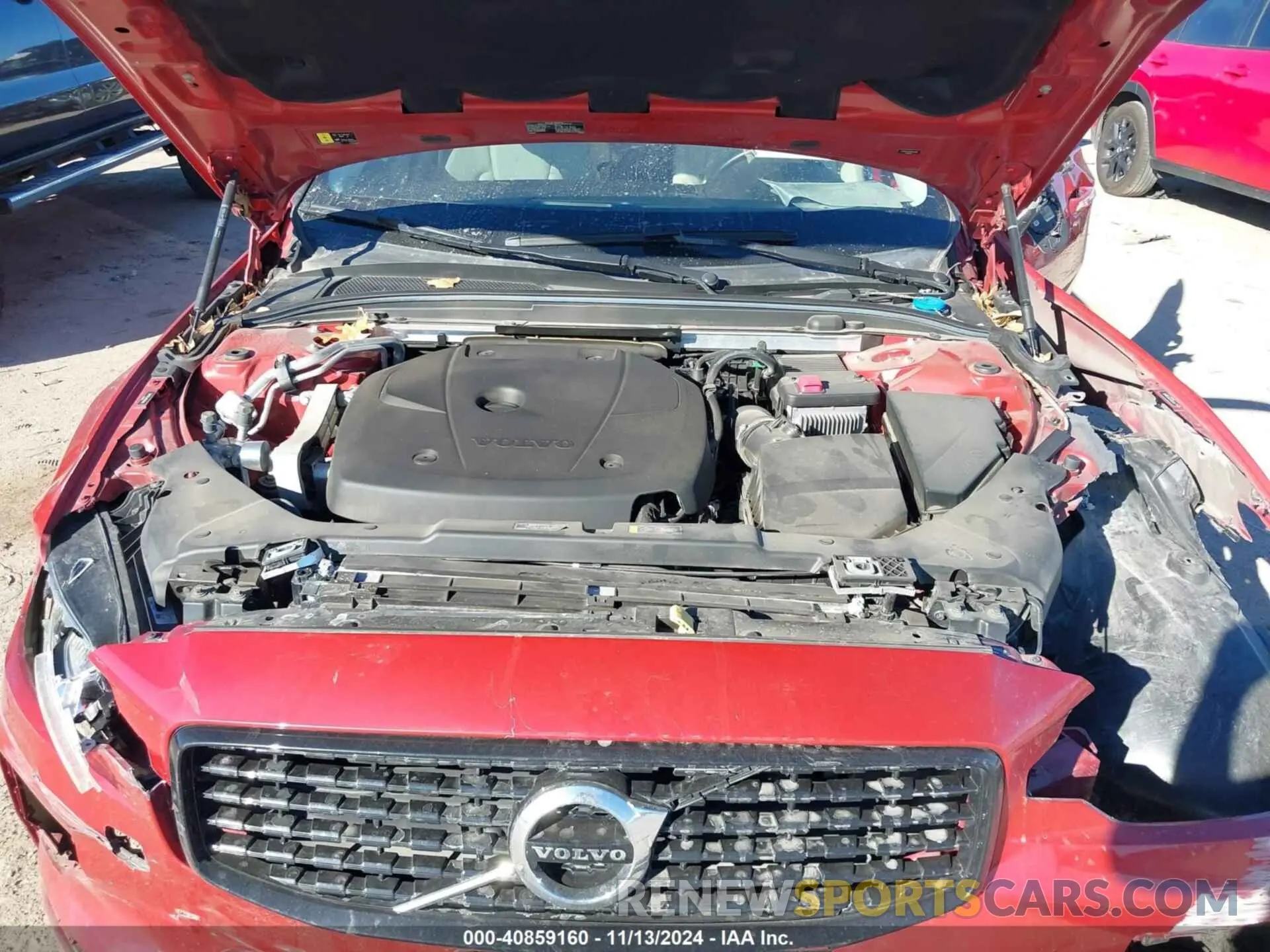 10 Photograph of a damaged car 7JR102TZ1MG103629 VOLVO S60 2021
