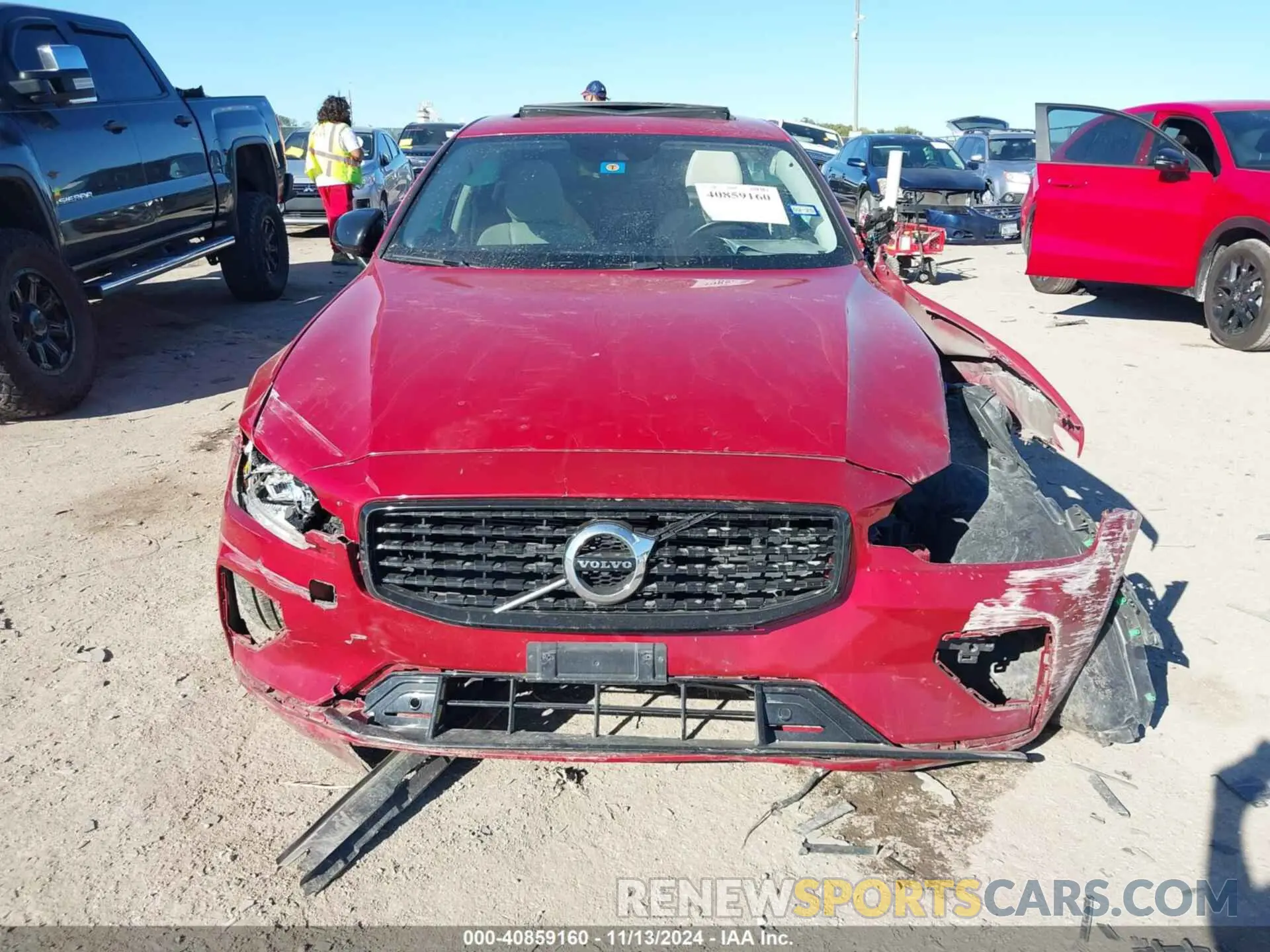 12 Photograph of a damaged car 7JR102TZ1MG103629 VOLVO S60 2021