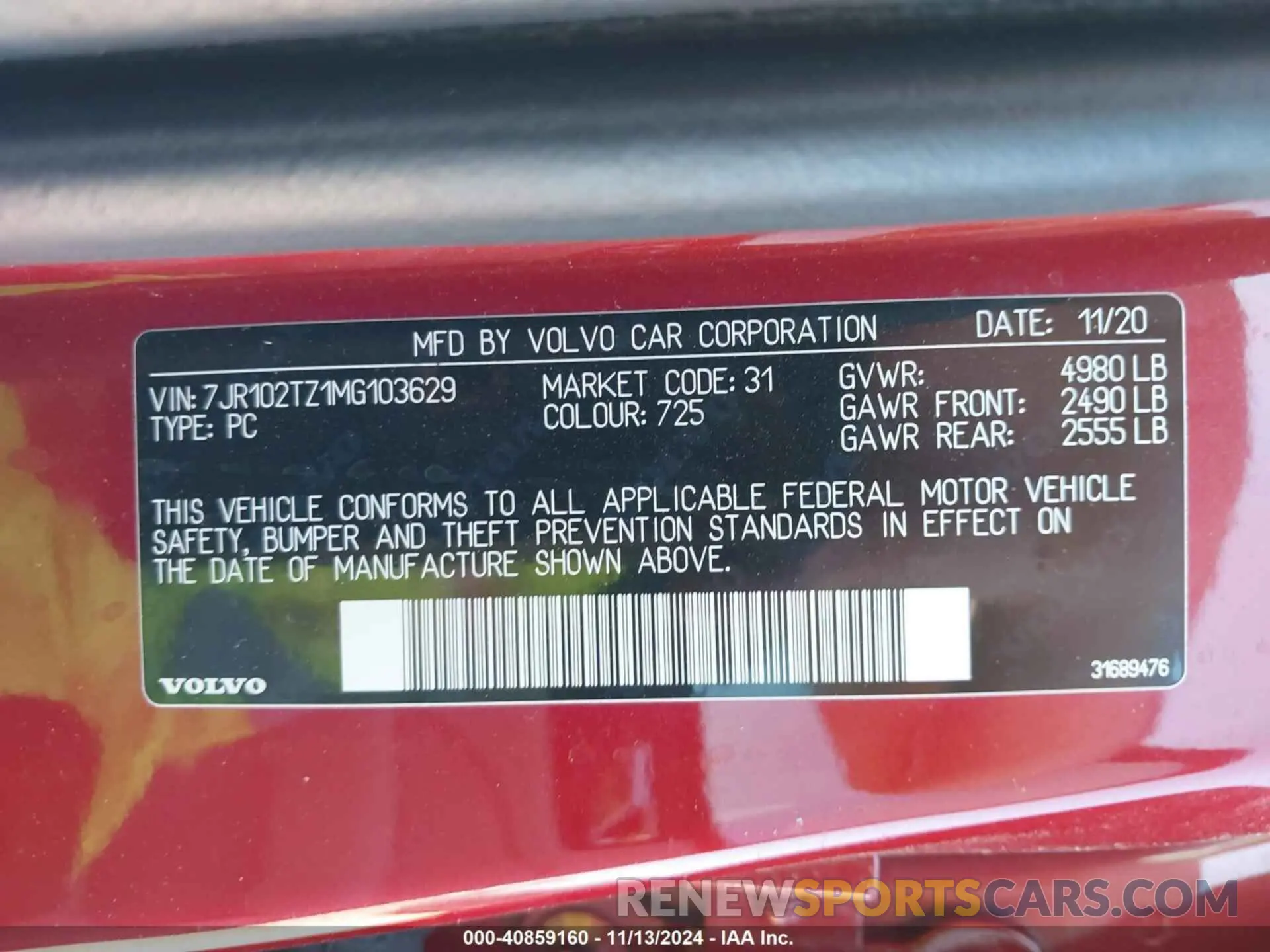 9 Photograph of a damaged car 7JR102TZ1MG103629 VOLVO S60 2021