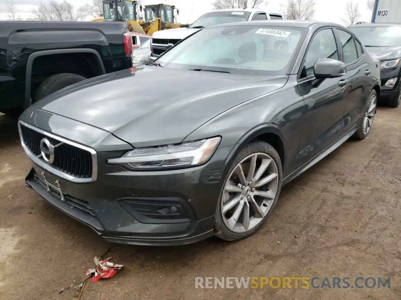 2 Photograph of a damaged car 7JRA22TK1MG092158 VOLVO S60 2021