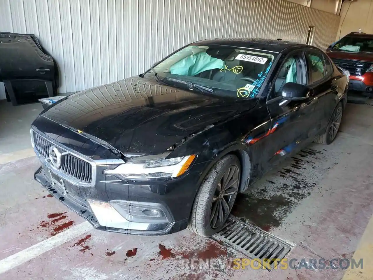 2 Photograph of a damaged car 7JRA22TK1MG096372 VOLVO S60 2021