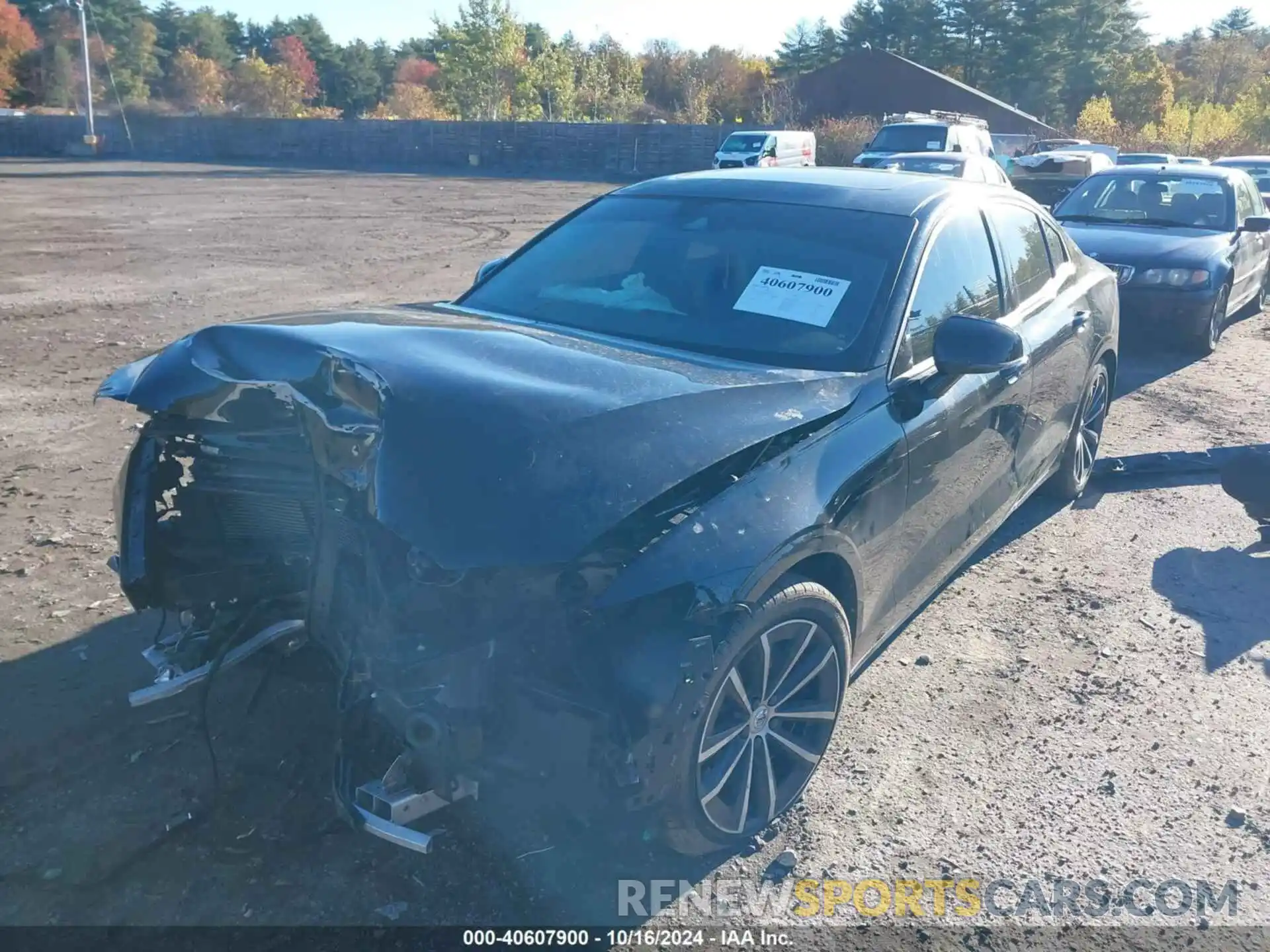 2 Photograph of a damaged car 7JRA22TK3MG096812 VOLVO S60 2021