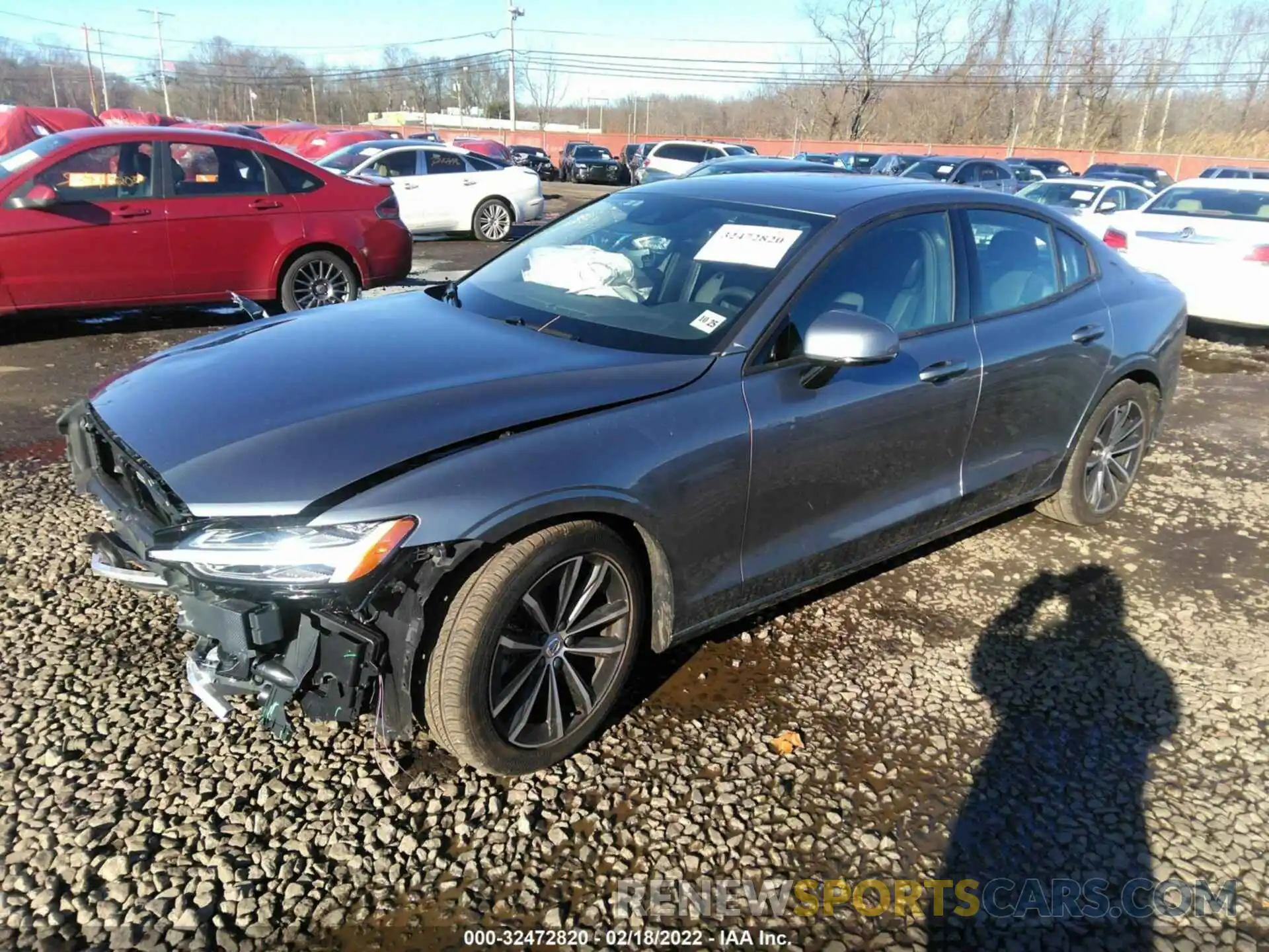 2 Photograph of a damaged car 7JRA22TK4MG092638 VOLVO S60 2021