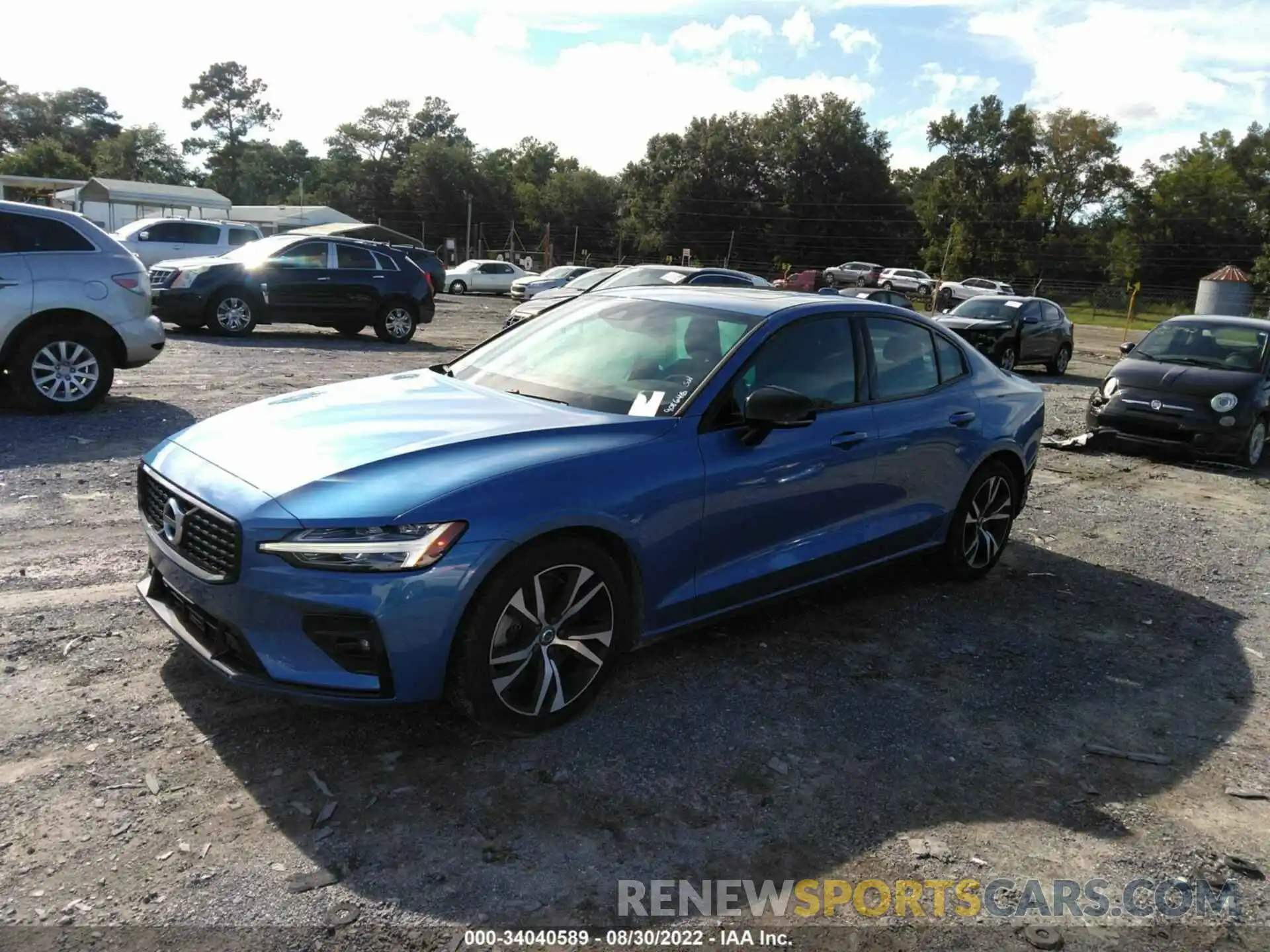 2 Photograph of a damaged car 7JRA22TM3MG102299 VOLVO S60 2021