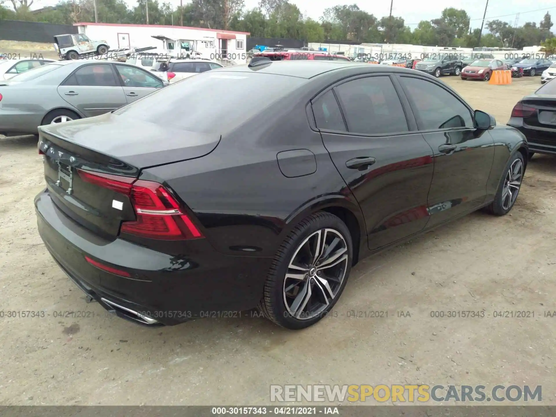 4 Photograph of a damaged car 7JRBR0FM5MG113403 VOLVO S60 2021