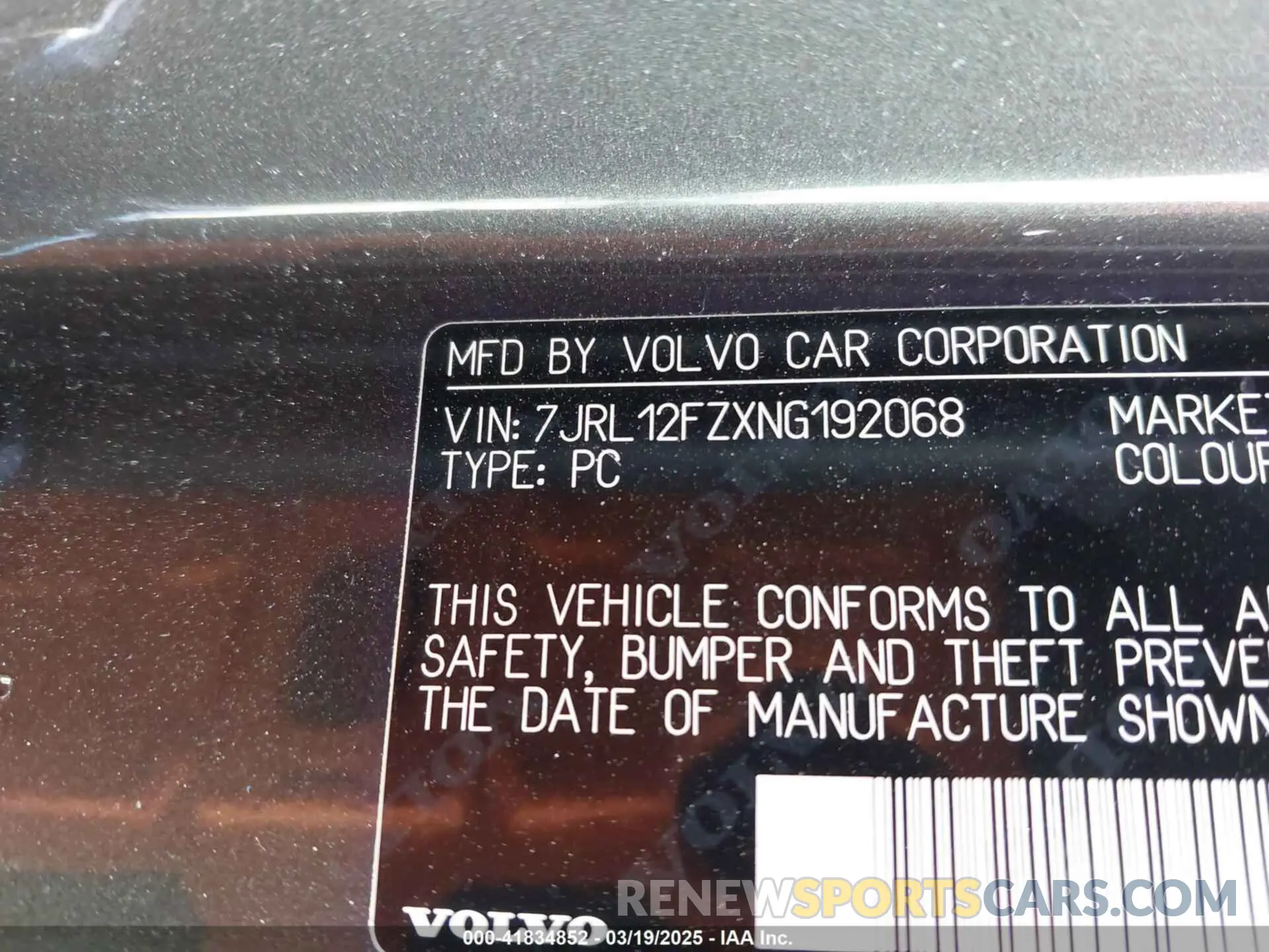 9 Photograph of a damaged car 7JRL12FZXNG192068 VOLVO S60 2022