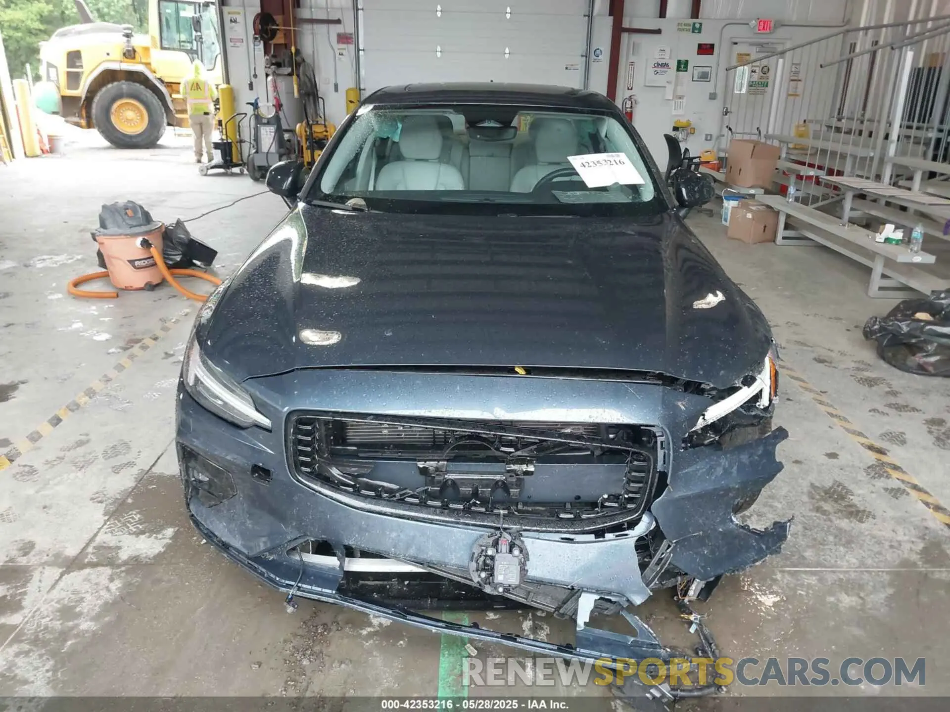12 Photograph of a damaged car 7JRL12FL0RG295565 VOLVO S60 2024