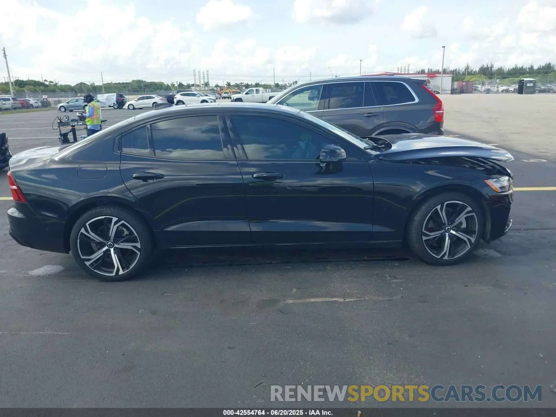 12 Photograph of a damaged car 7JRL12FL1RG305360 VOLVO S60 2024